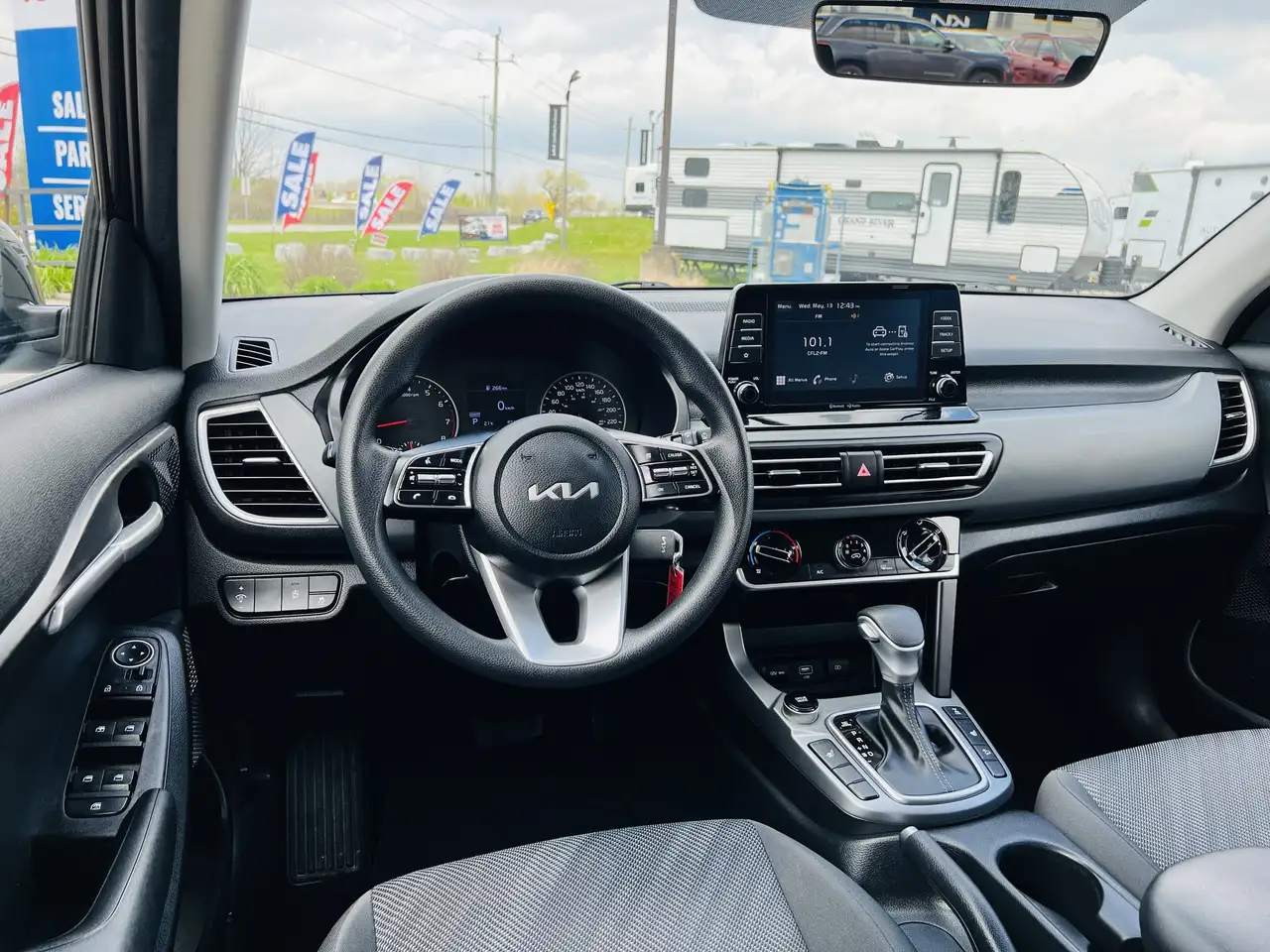 Kia Seltos снимка Kia Seltos