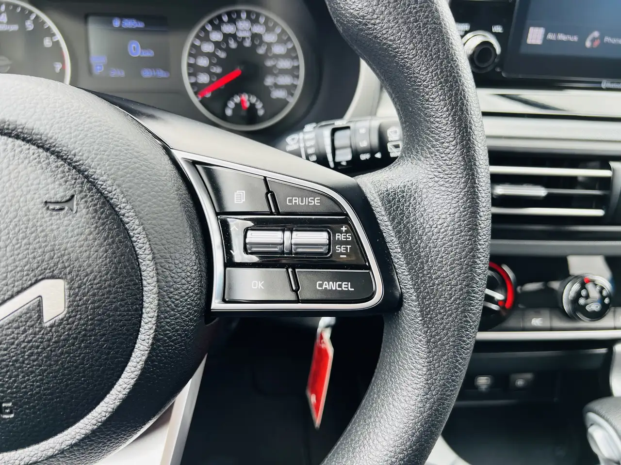 Kia Seltos снимка Kia Seltos