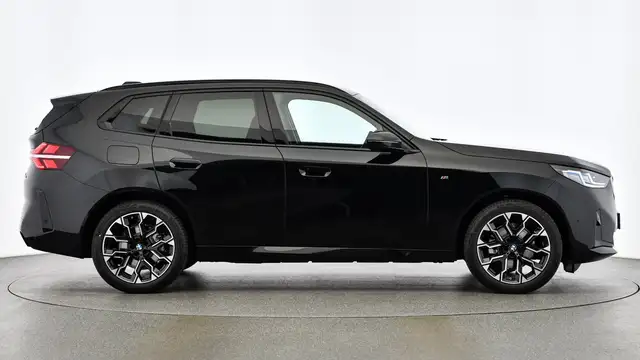 BMW X3 view 7
