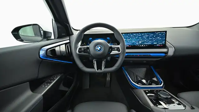 BMW X3 view 14