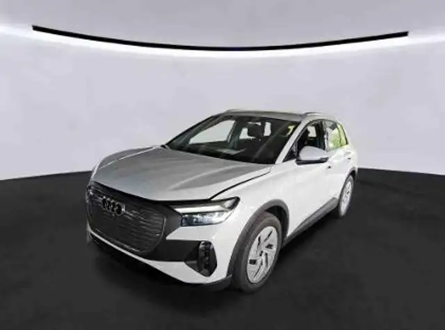 Audi Q4 E-Tron view 11