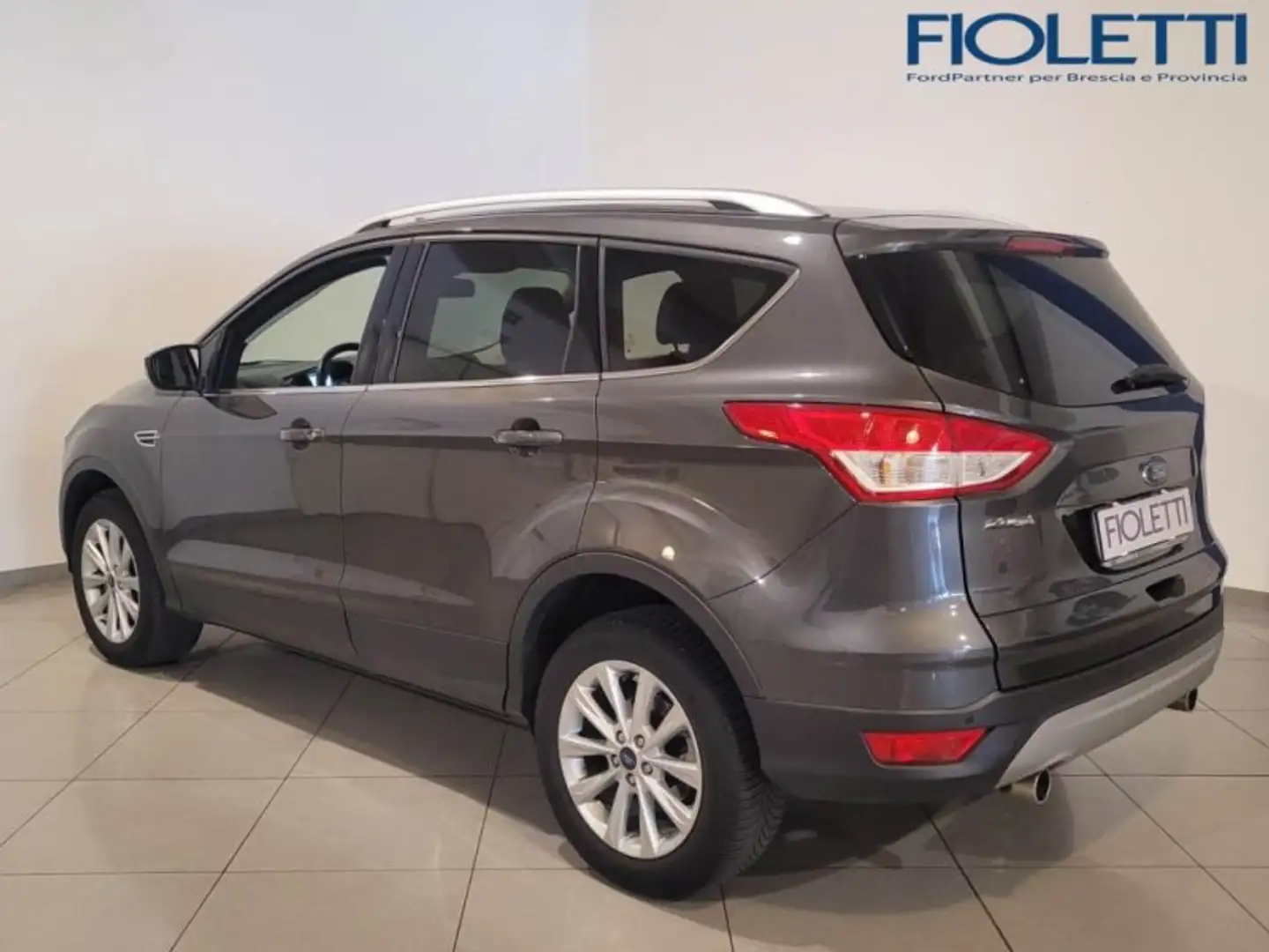 Ford Kuga 2ª SERIE 2.0 TDCI 120 CV S&S 2WD PLUS Gri - 2