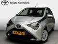 Toyota Aygo 1.0 VVT-i x-play Grijs - thumbnail 1