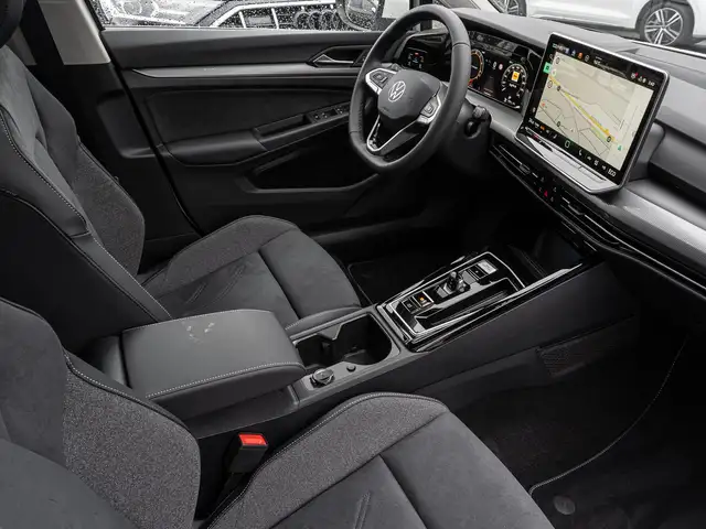 Volkswagen Golf view 9