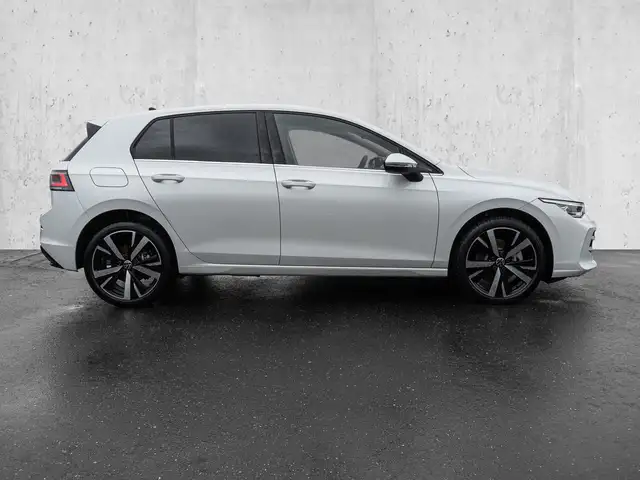 Volkswagen Golf view 5