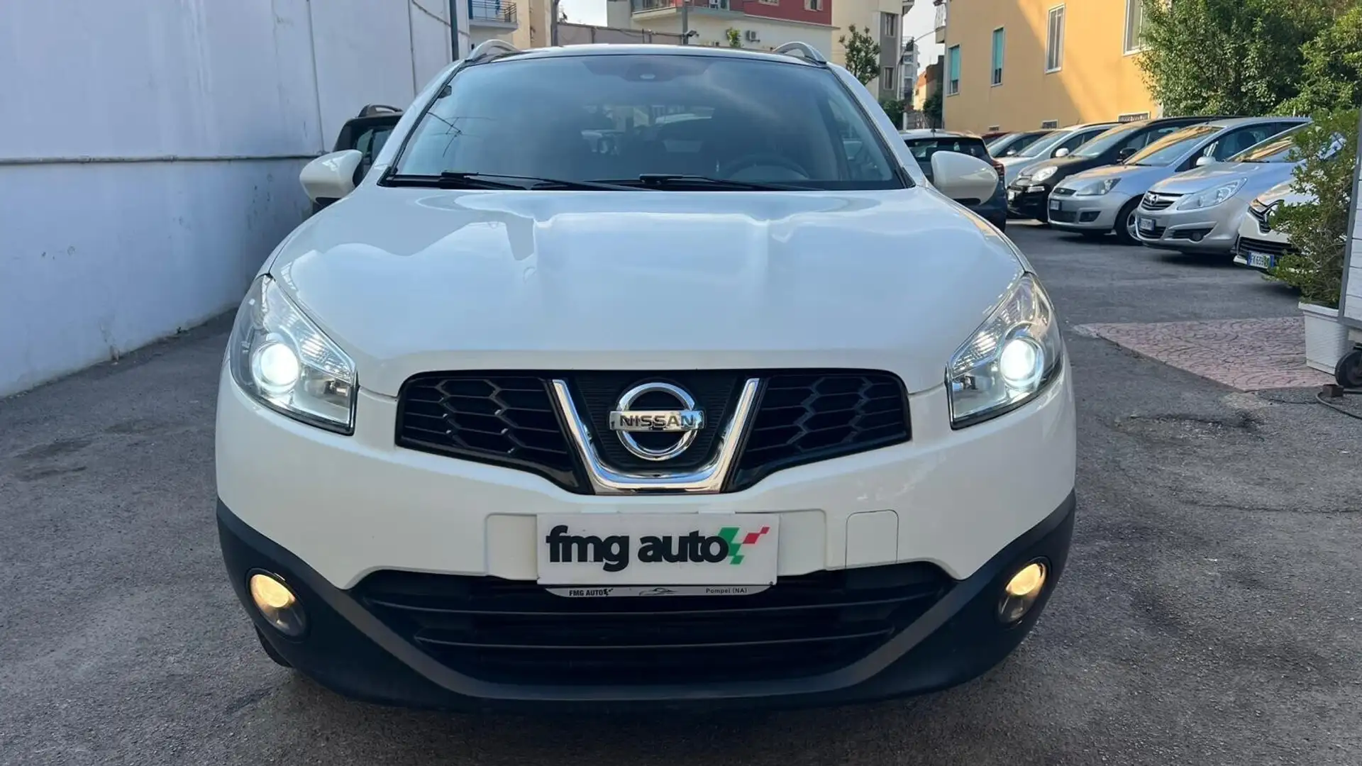 Nissan Qashqai Qashqai 2 1.5 dCi DPF Tekna 7 POSTI Bianco - 2