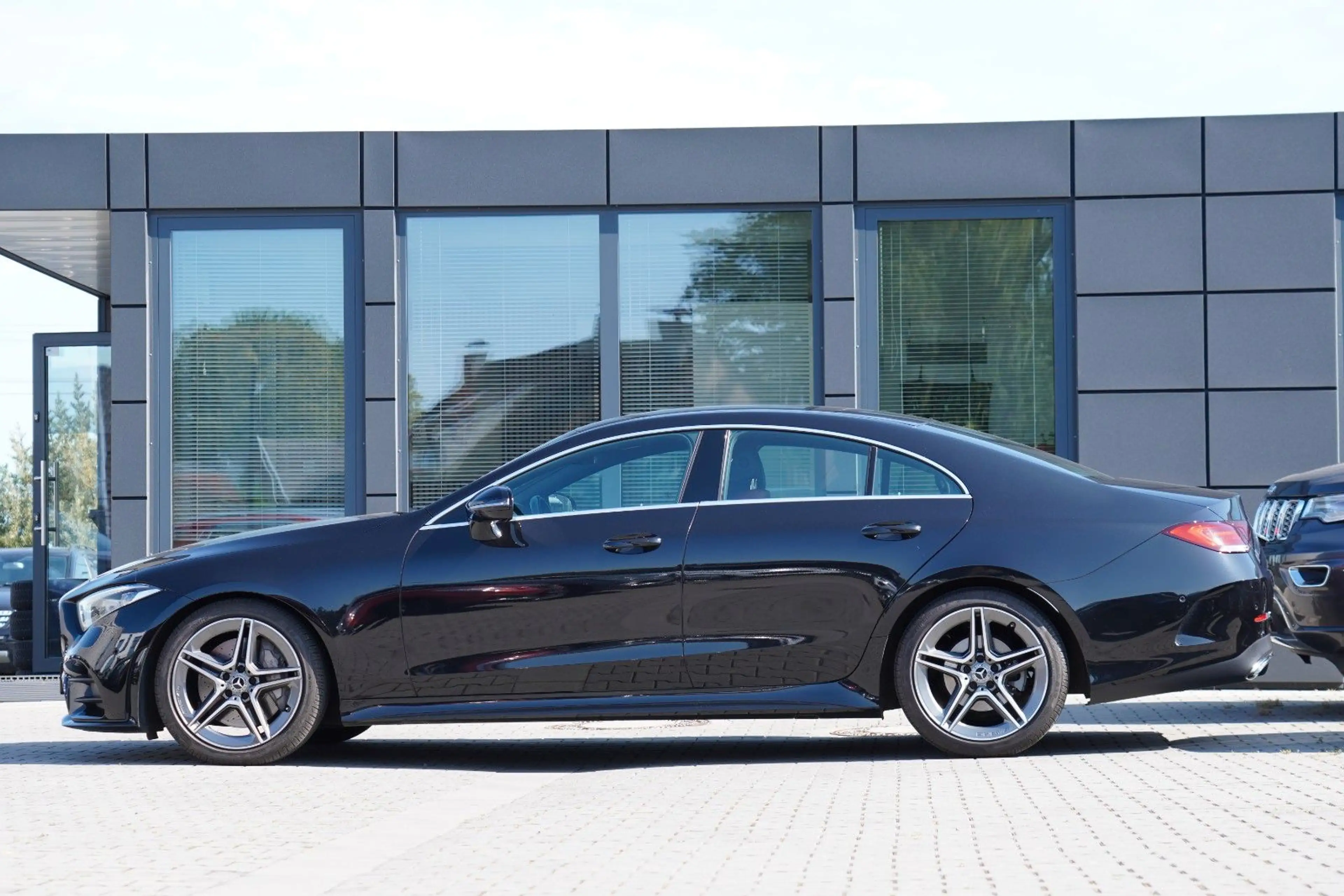 Mercedes-Benz CLS 300 CLS CLS 300 d — photo 5