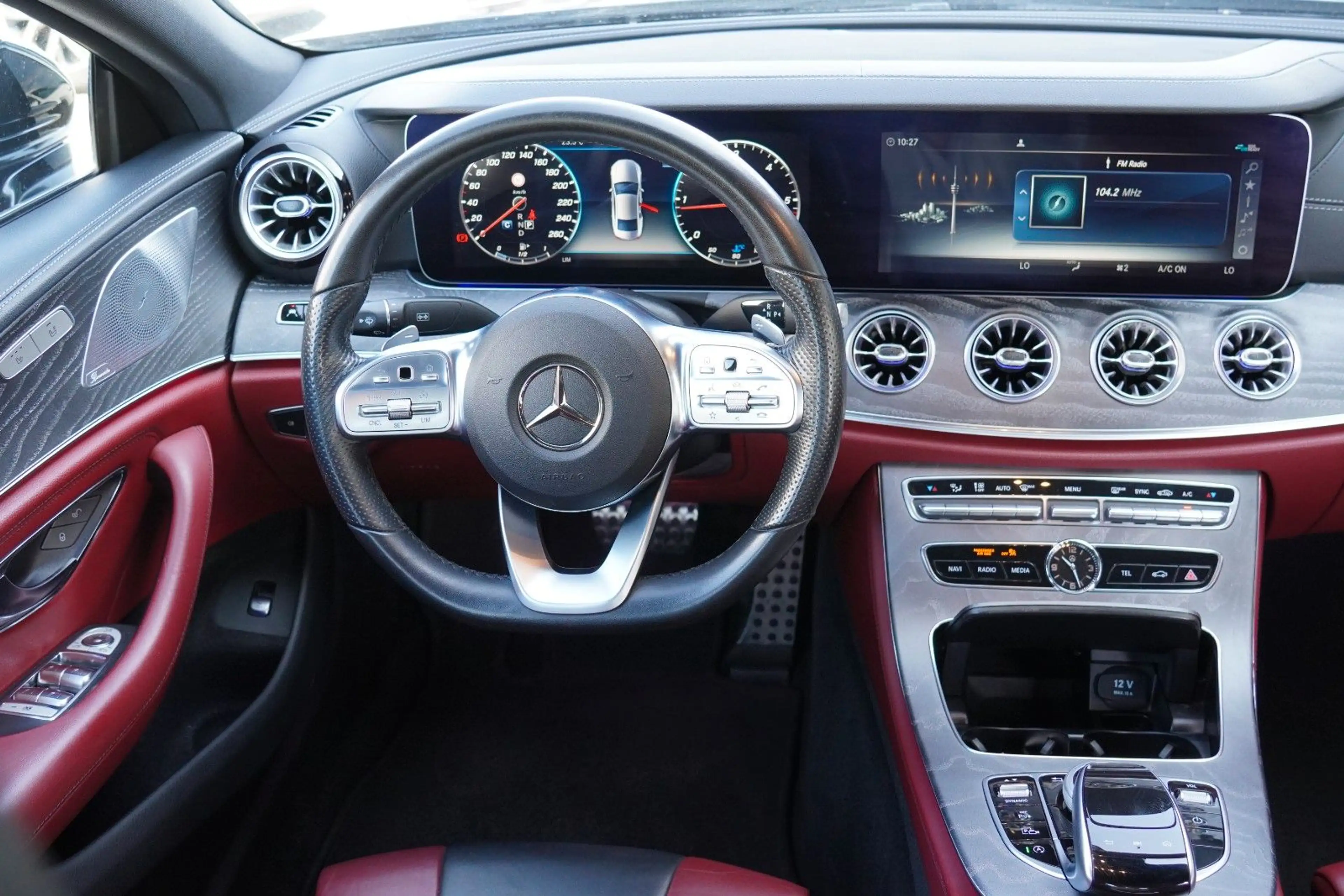 Mercedes-Benz CLS 300 CLS CLS 300 d — photo 11