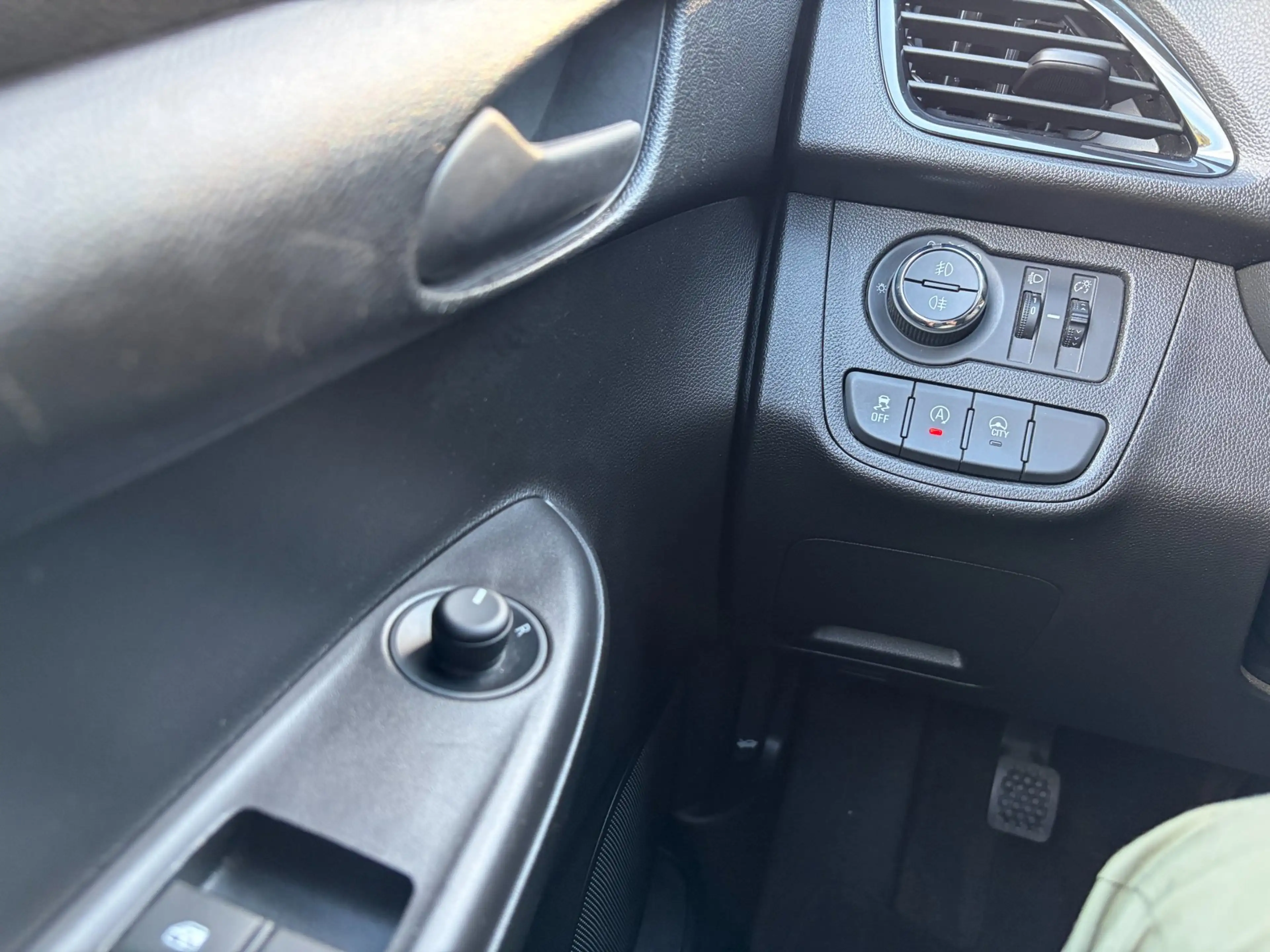 Opel Karl 1.0 ecoFLEX Edition / Airco / PDC / 5-drs — photo 15