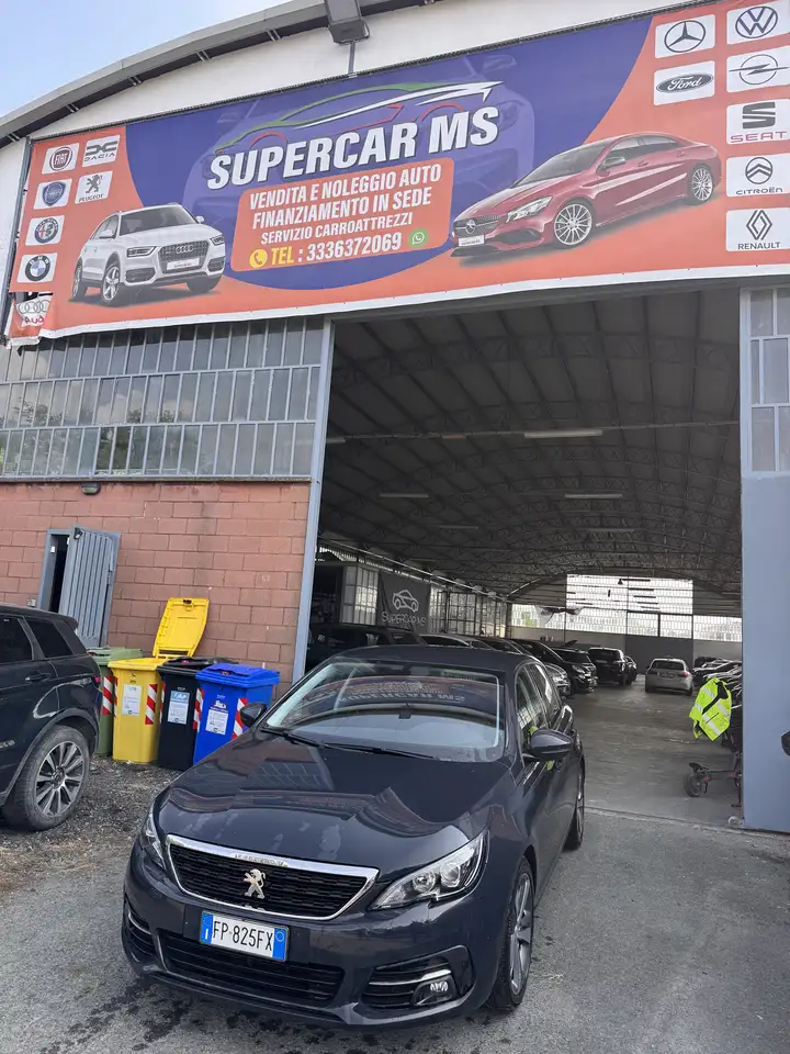 Peugeot 308