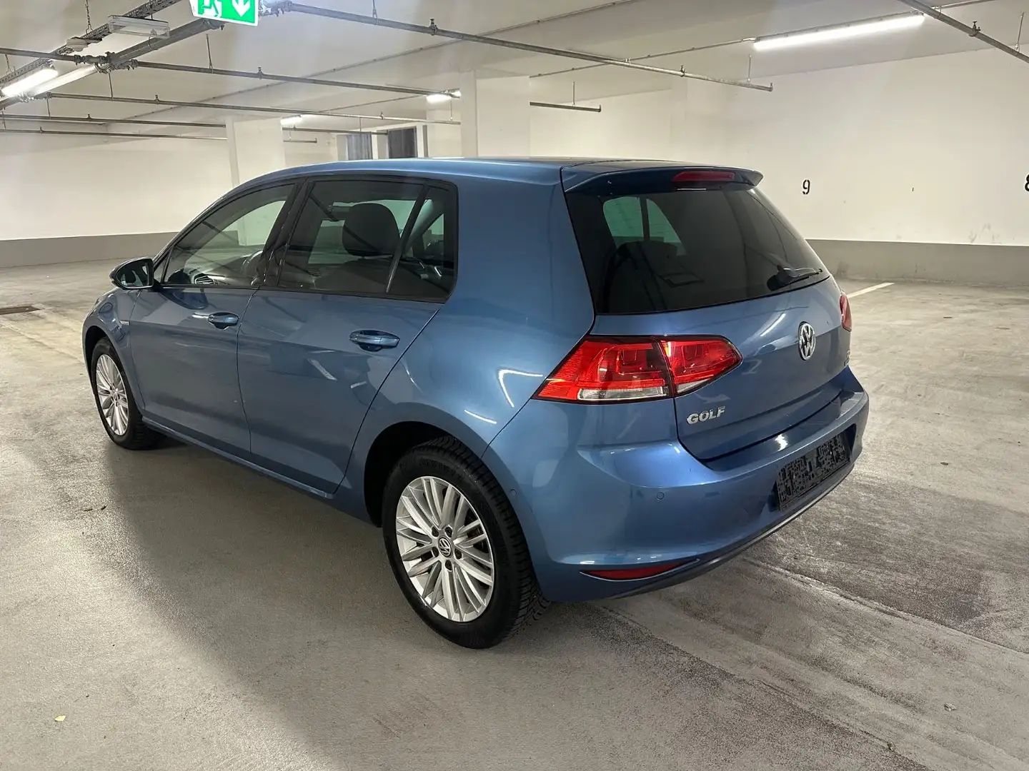 Volkswagen Golf VII Lim. Cup BMT Blau - 2
