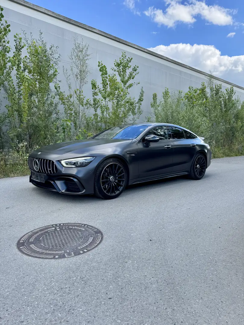 Mercedes-Benz AMG GT Mercedes-AMG 43 4MATIC+ Limousine Aut. Schwarz - 1