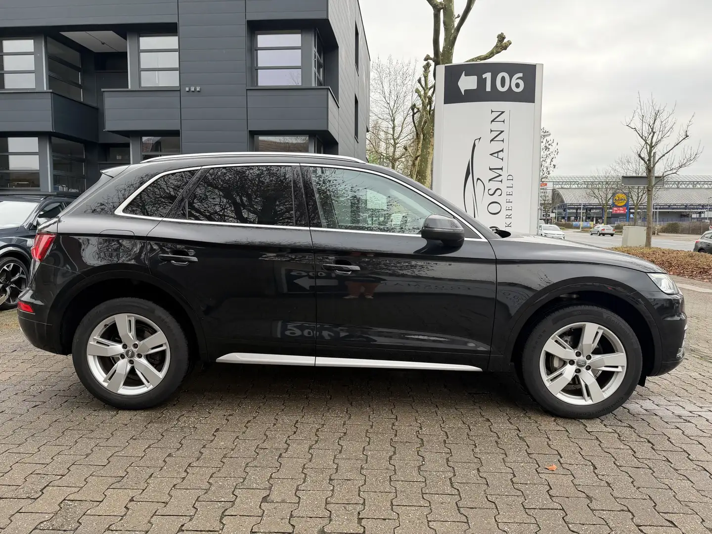 Audi Q5 40 TDI quattro sport   LED   virtual cockpit Schwarz - 2