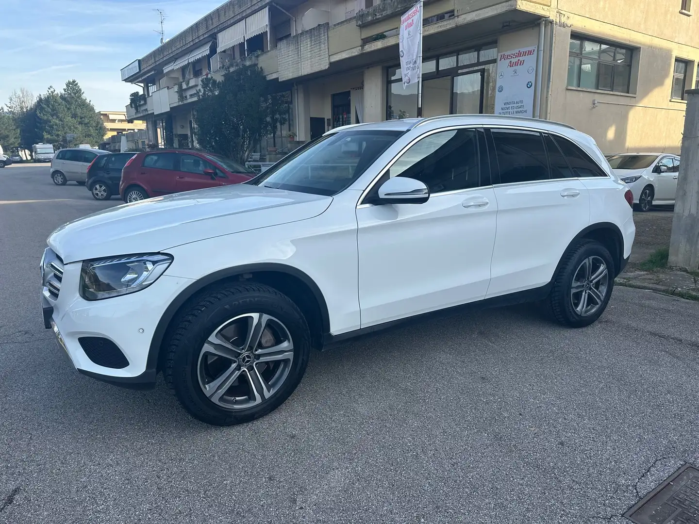 Mercedes-Benz GLC 220 GLC - X253 d Sport 4matic auto Bianco - 2