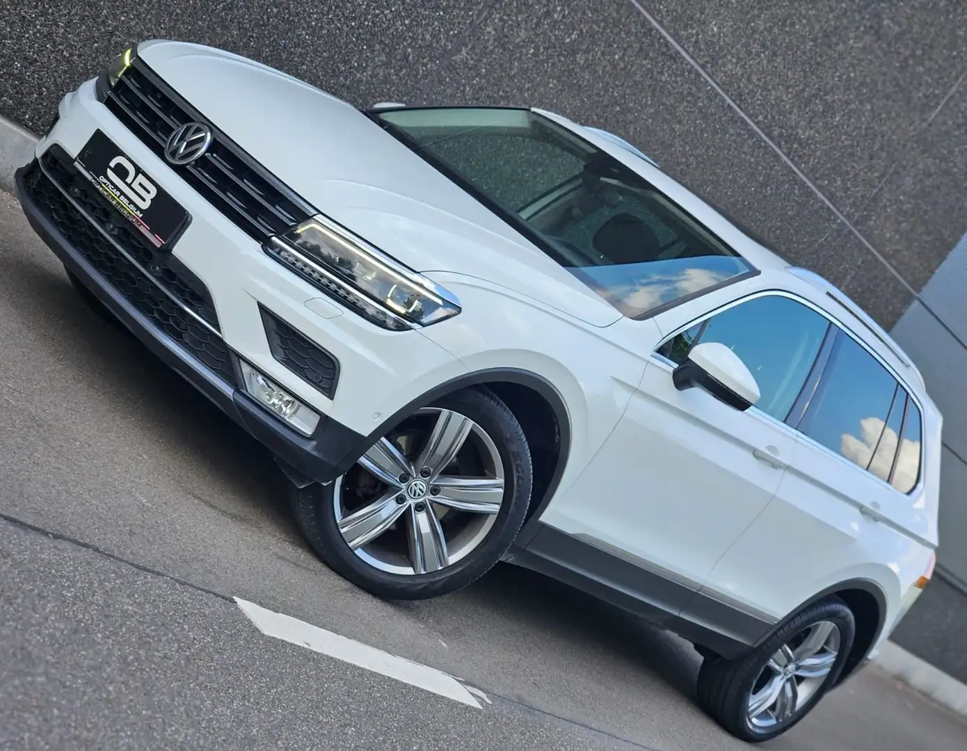 Volkswagen Tiguan 2.0 TDi - DSG7 - Pano - Full - Garantie *** Blanco - 1