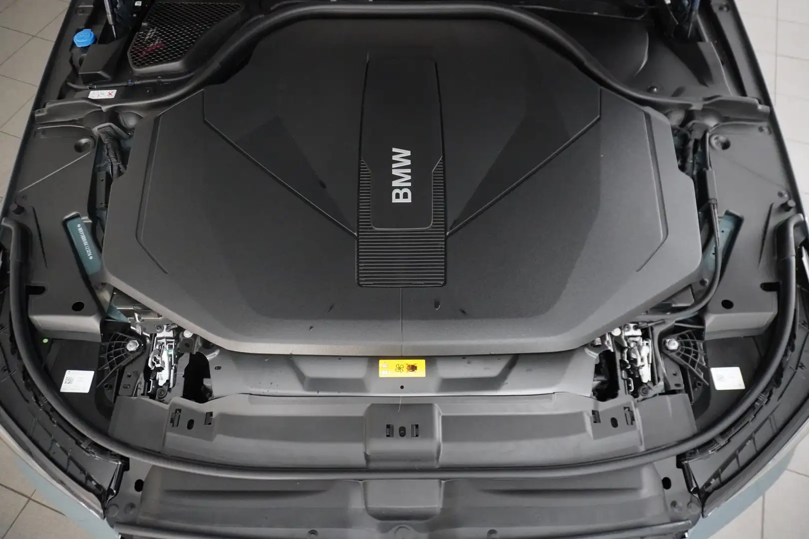 BMW i5 i5 eDrive40 Grün - 2