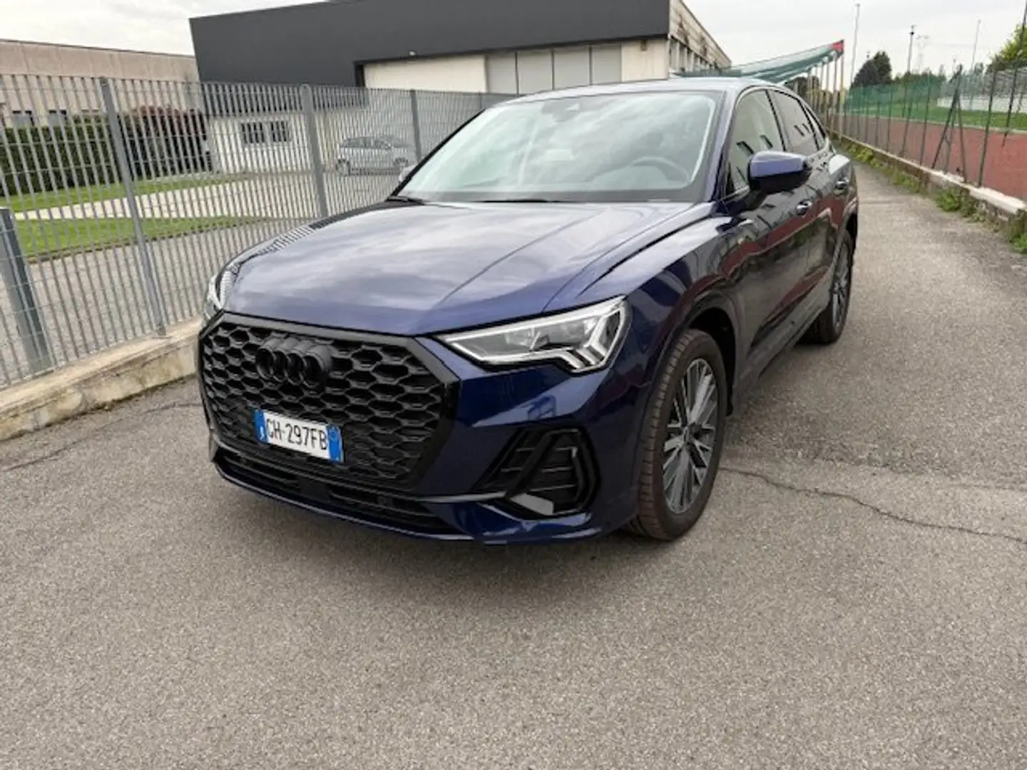 Audi Q3 Q3 Sportback 45 1.4 tfsi e S line edition s-tronic Blu/Azzurro - 1