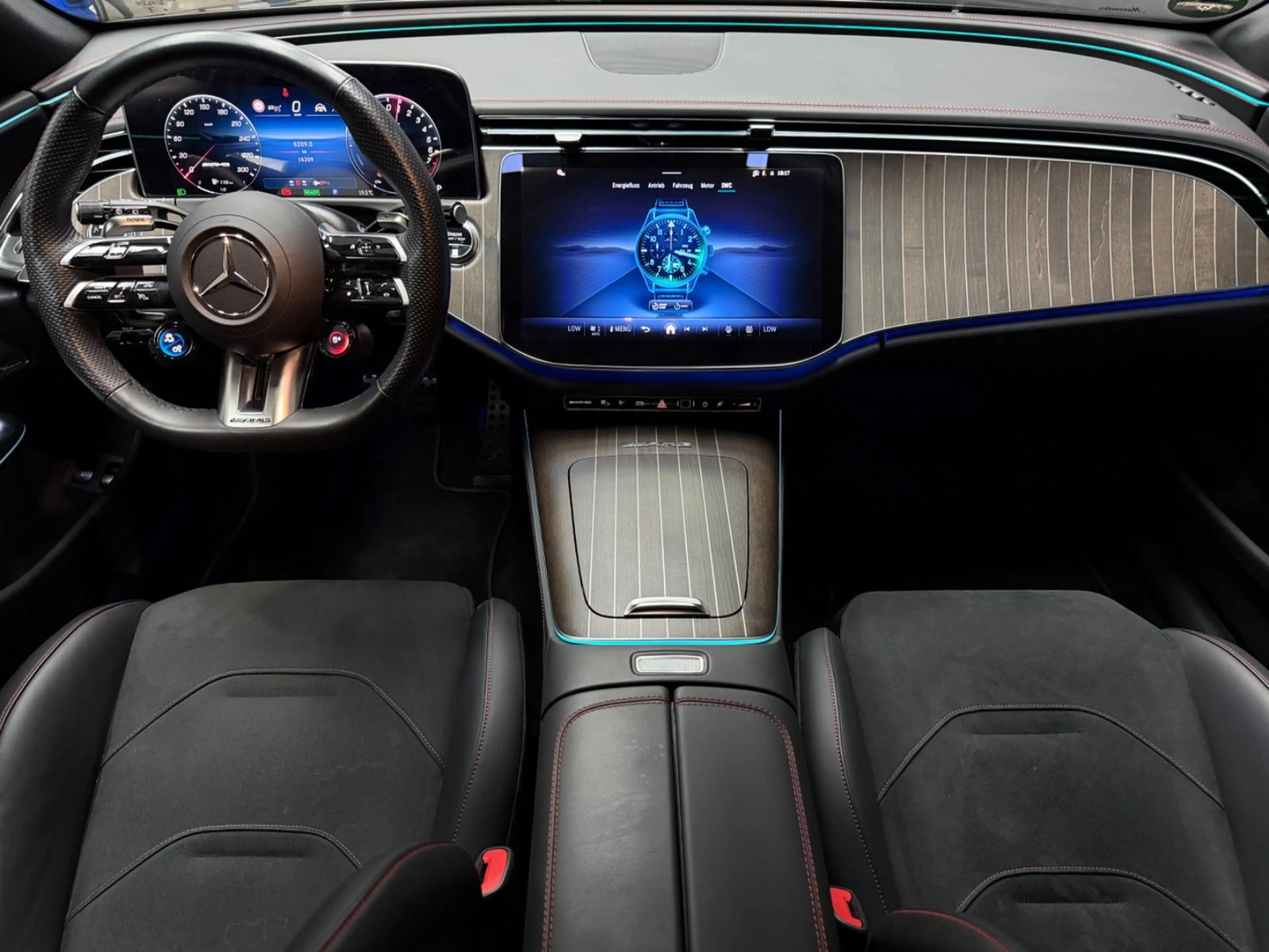 Mercedes-Benz E 53 AMG *Driver's Package*Performance-Sitze*AHK — photo 18