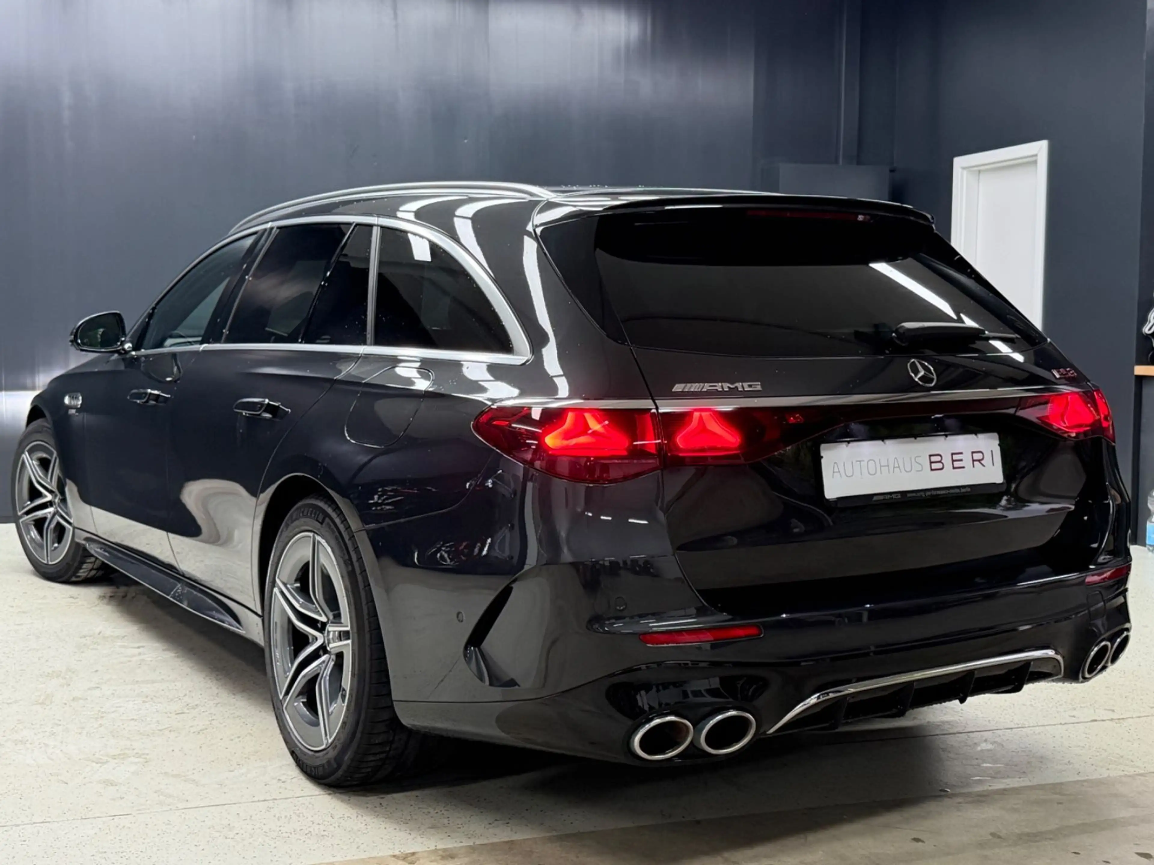 Mercedes-Benz E 53 AMG *Driver's Package*Performance-Sitze*AHK — photo 5