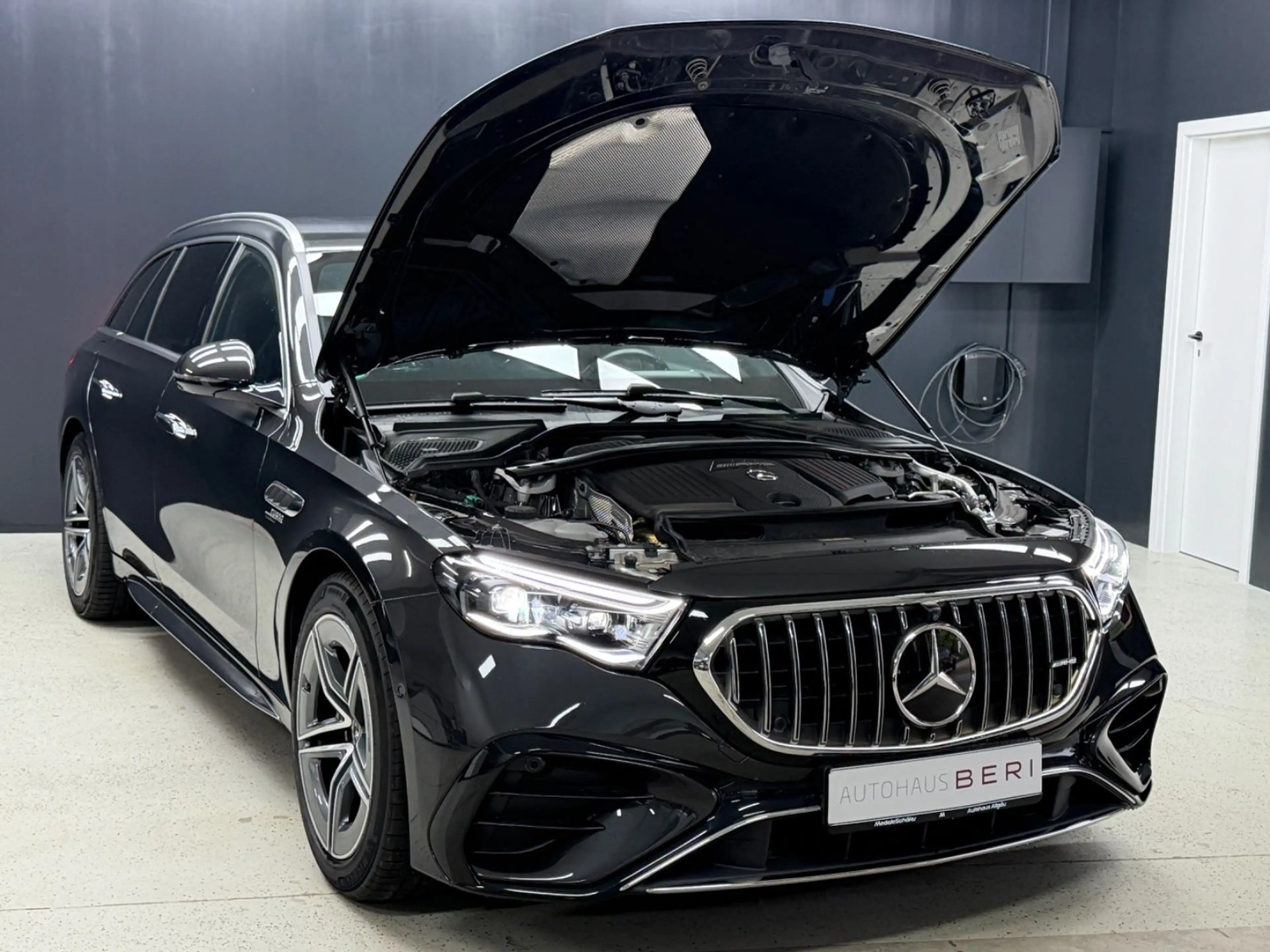 Mercedes-Benz E 53 AMG *Driver's Package*Performance-Sitze*AHK — photo 10