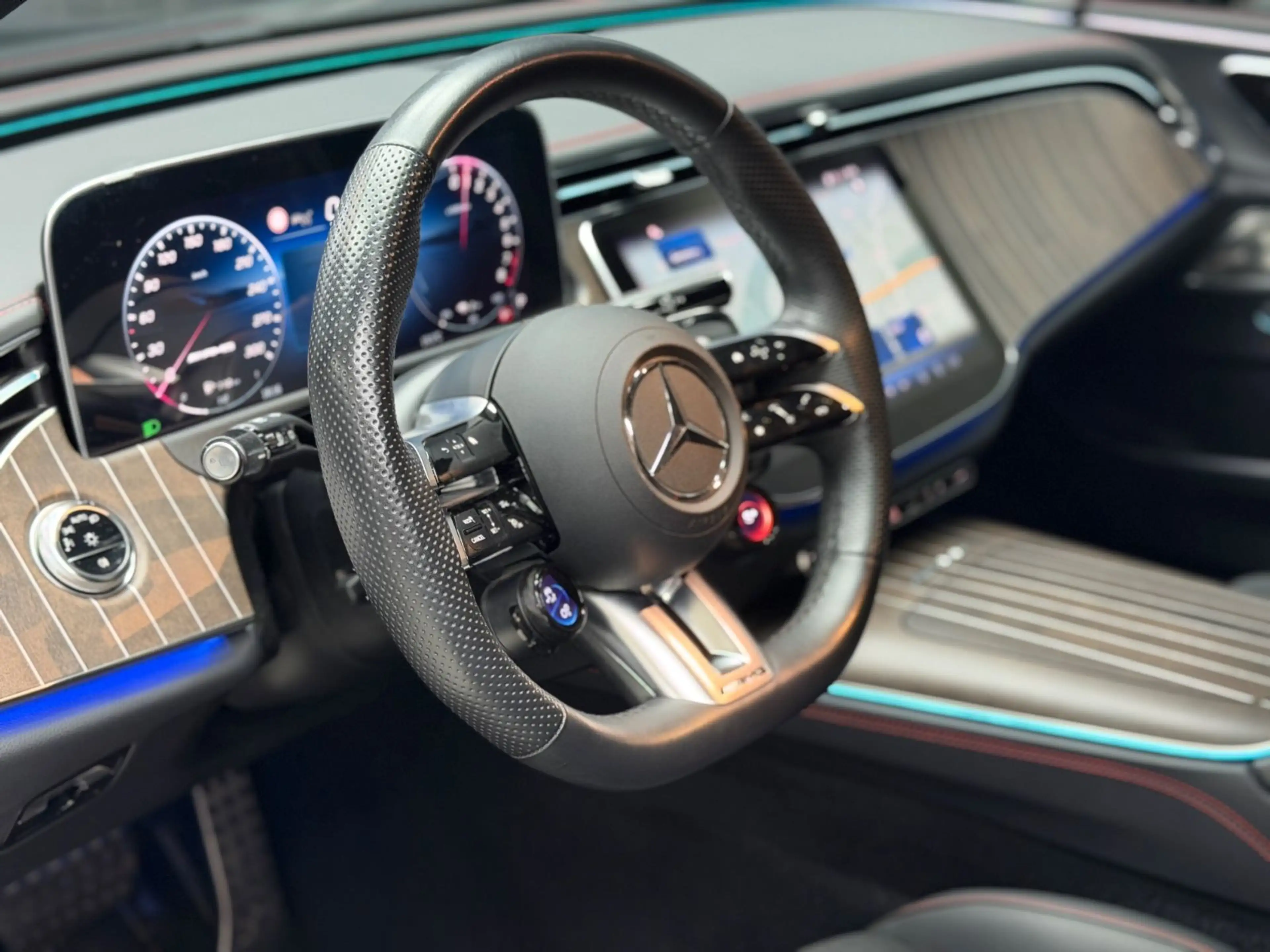 Mercedes-Benz E 53 AMG *Driver's Package*Performance-Sitze*AHK — photo 15