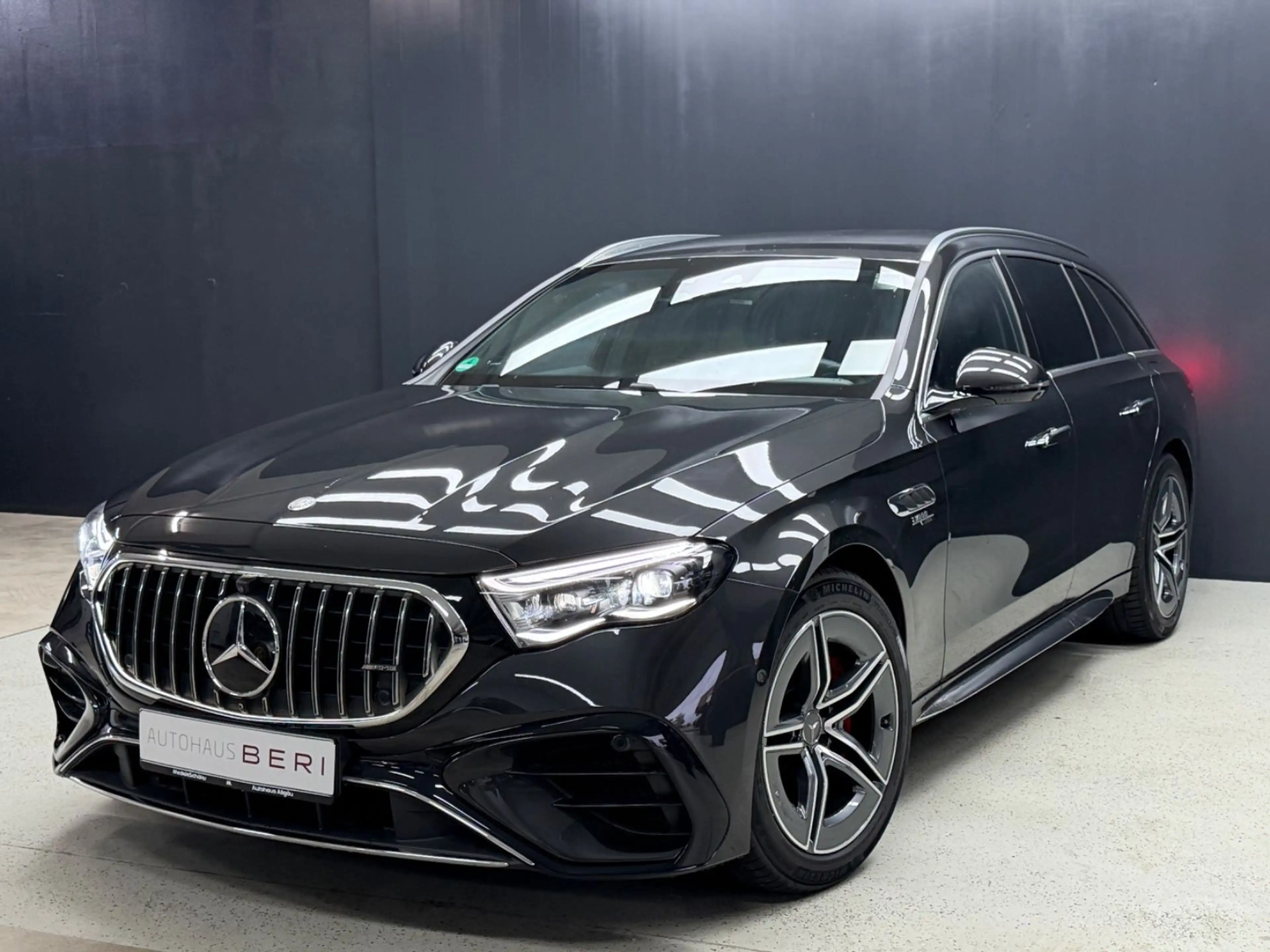 Mercedes-Benz E 53 AMG *Driver's Package*Performance-Sitze*AHK — photo 3