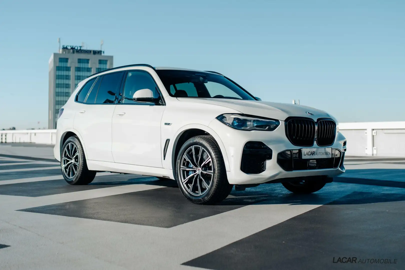 BMW X5 xDrive45e High Executive I M Sport I H&K I Laser Wit - 2