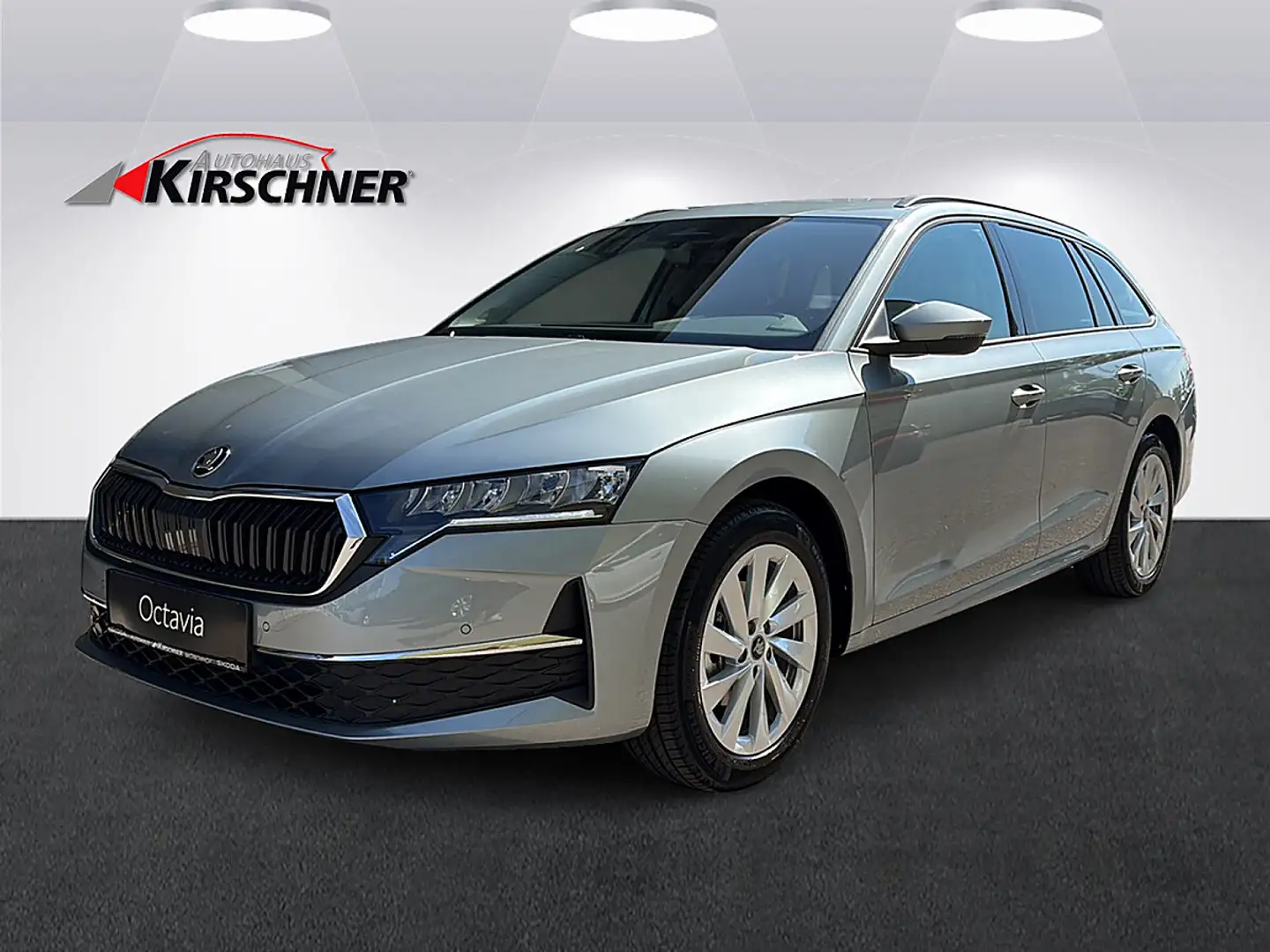 Skoda Octavia Kombi 1,5 TSI mHEV Selection DSG Silber - 1