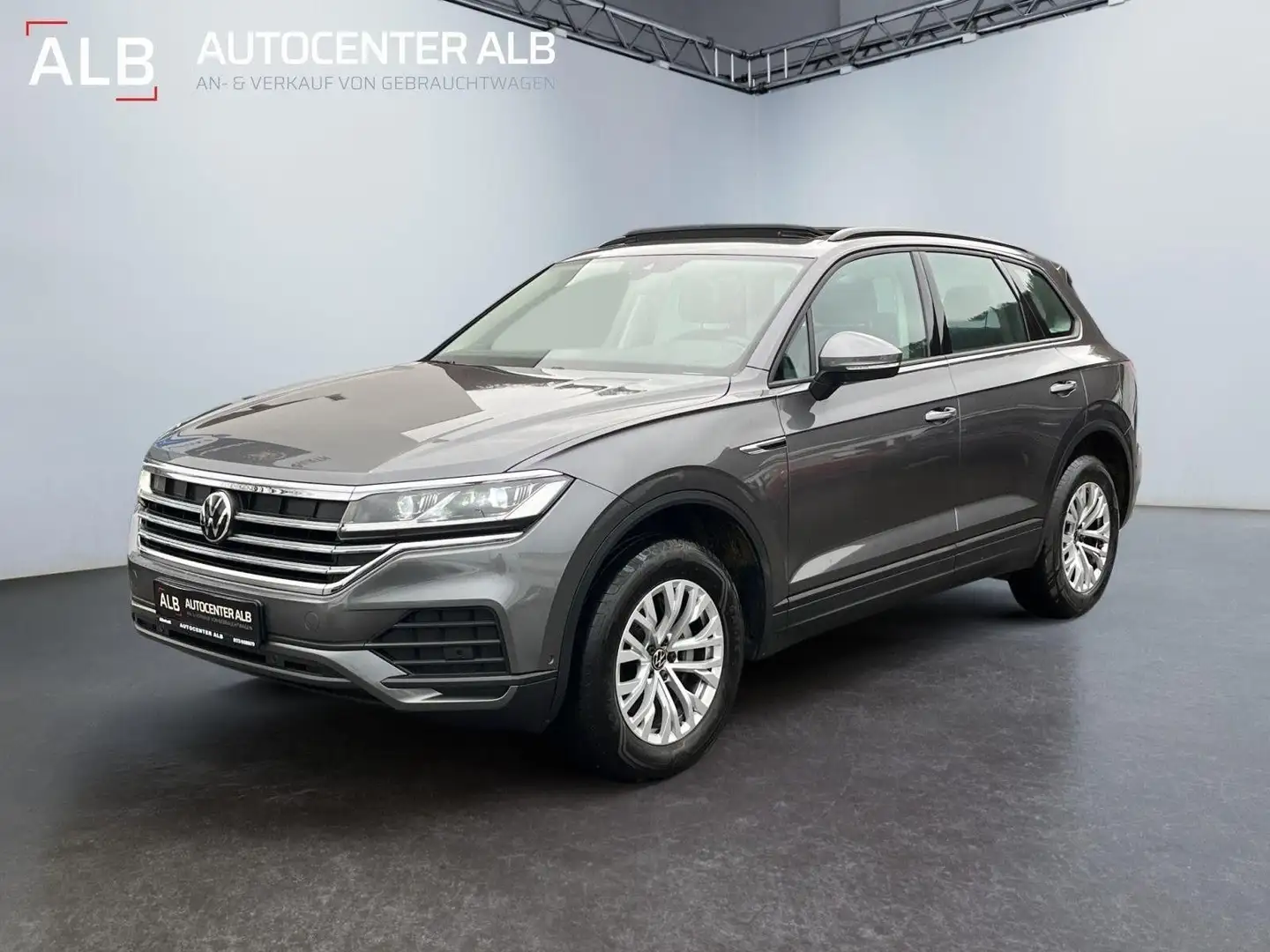 Volkswagen Touareg Basis 4Motion/ACC/PANO/1.HAND/NAVI/TOP/ Grau - 1