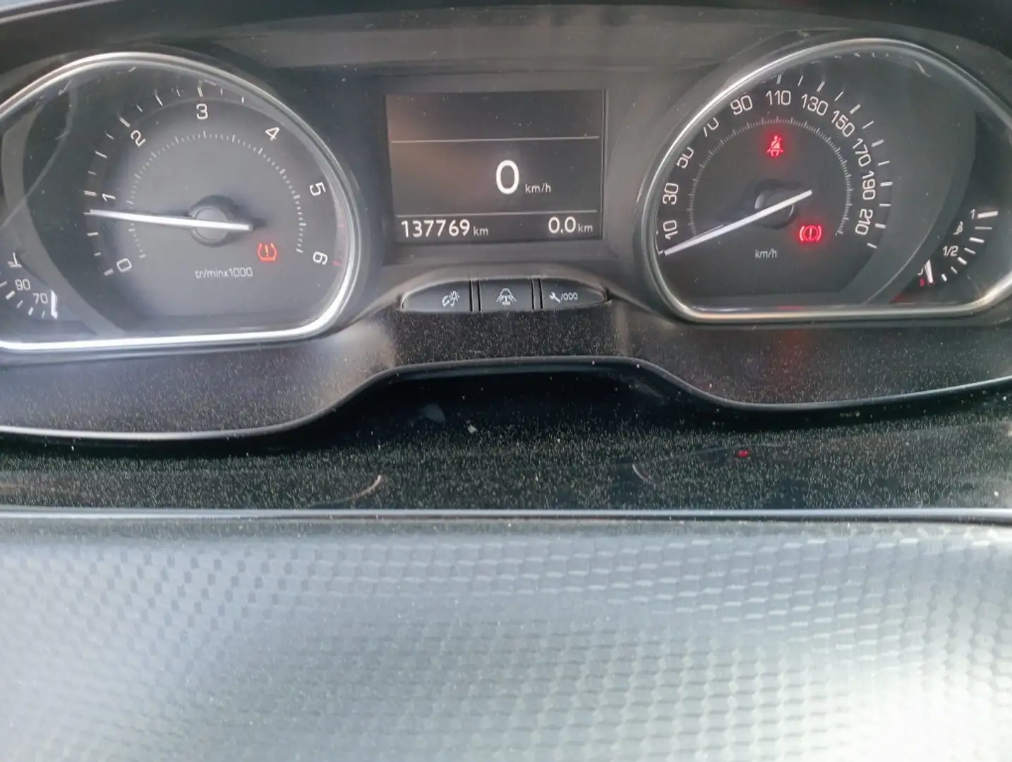 Peugeot 2008 Familiar Manual de 5 Puertas Negro - 2