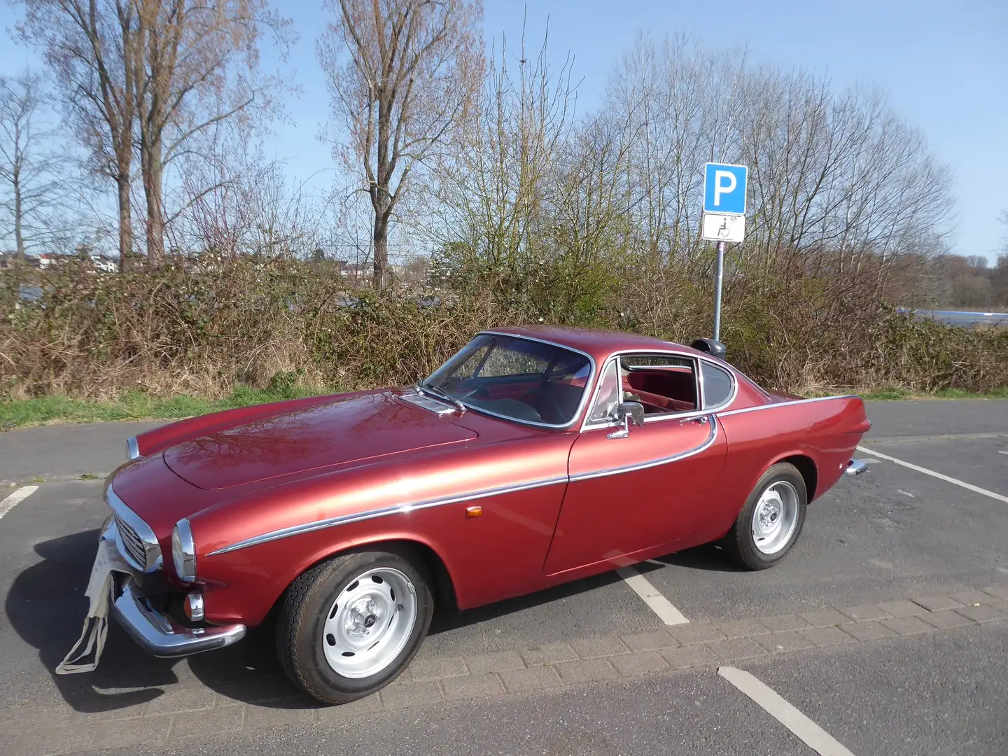 Volvo P1800 Rojo - 1