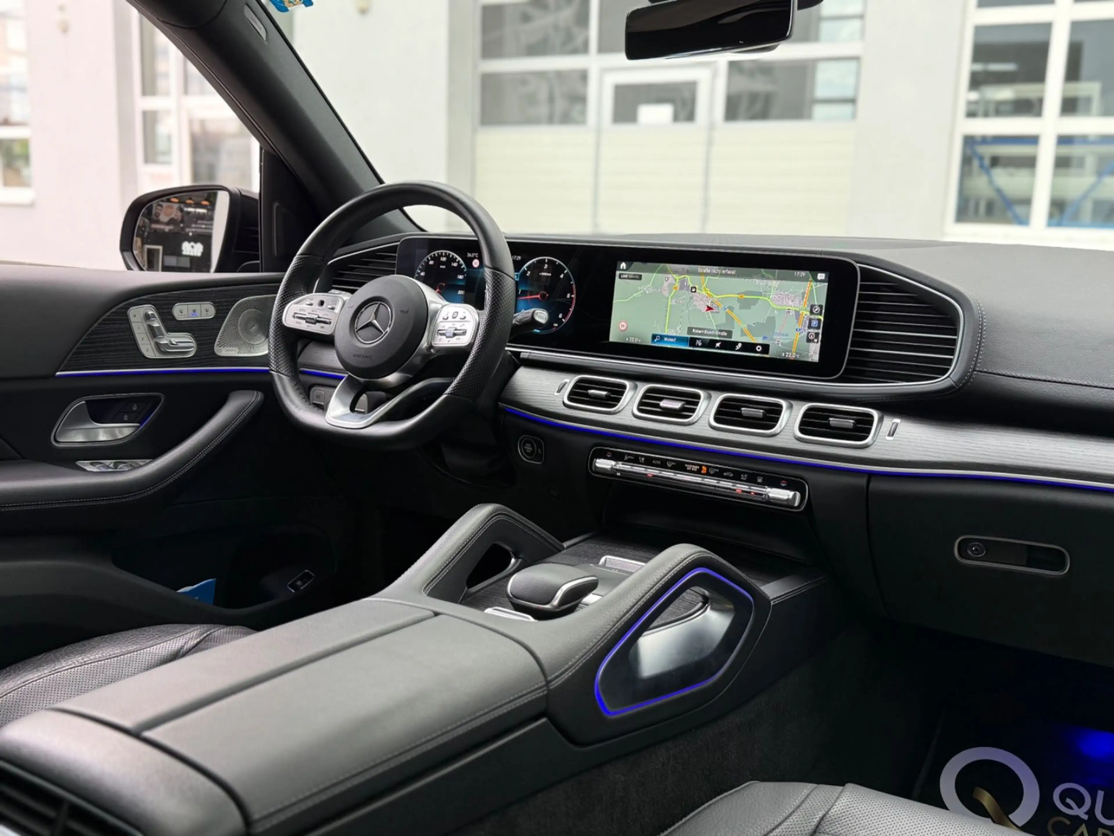 Mercedes-Benz GLS 400 d 4Matic 9G AMG 7 SITZER *360°*AHK*PANO* — photo 8