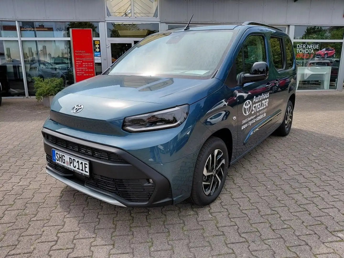 Toyota Proace City Verso 50 kWh L1 Teamplayer Blau - 1