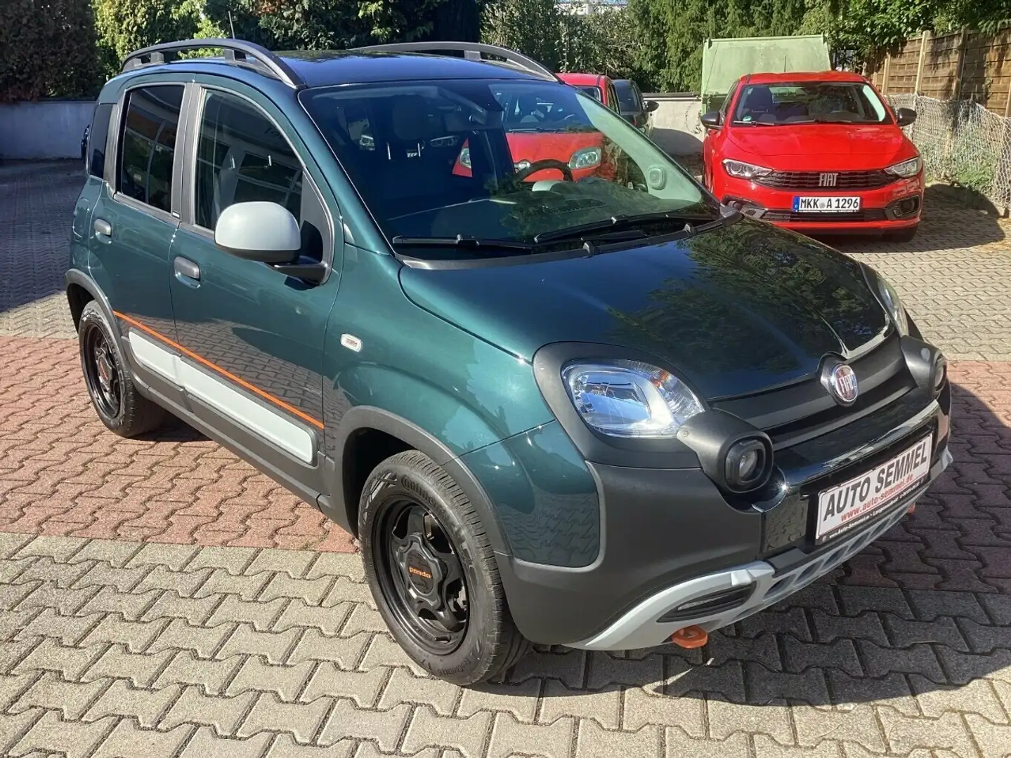Fiat Panda 1.0 Mild Hybrid Garmin Schwarz - 2