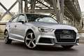 Audi A3 A3 30TFSi **S-LINE** Argent - thumbnail 1