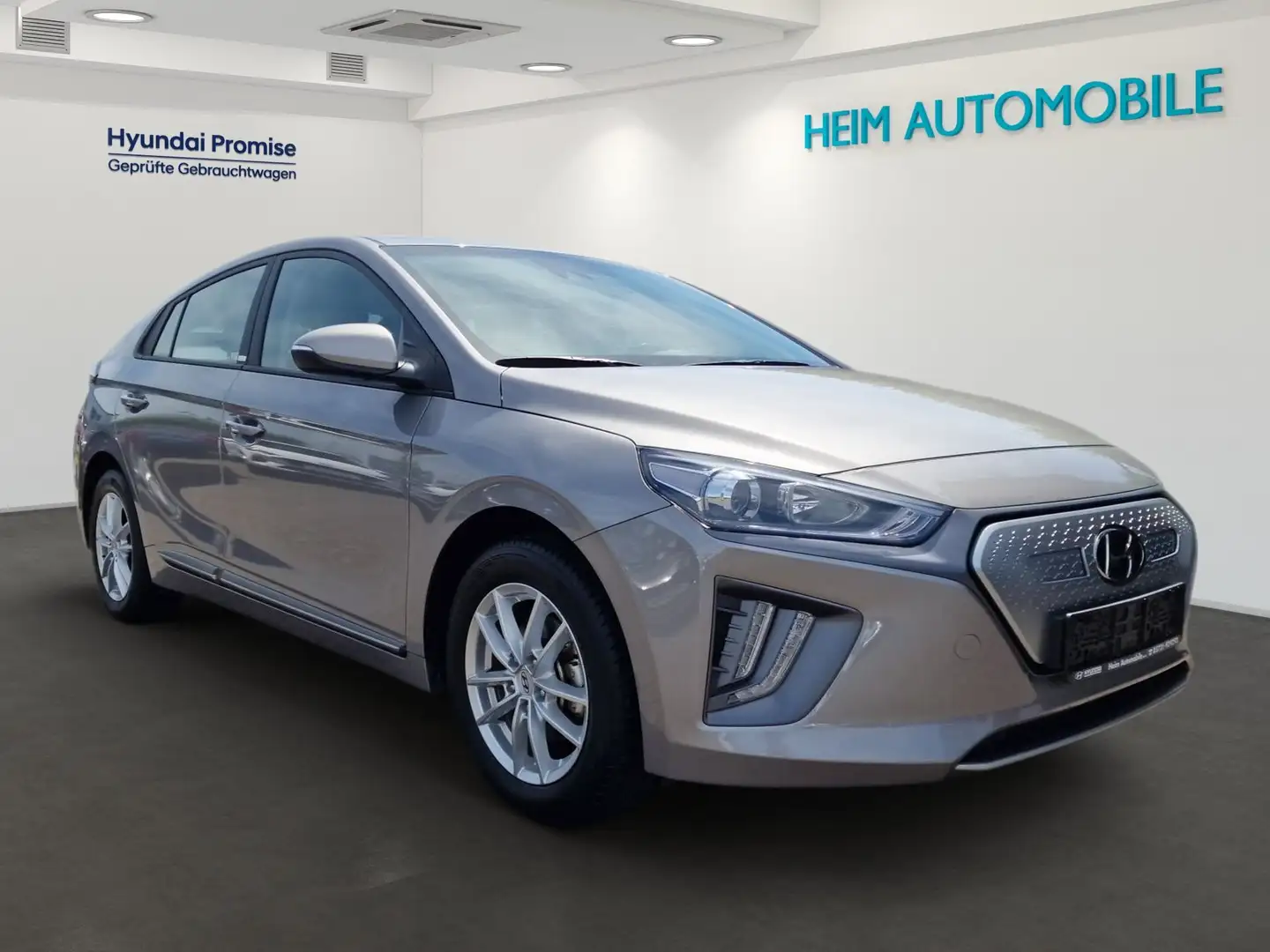 Hyundai IONIQ Facelift Elektro (MJ22) Trend Gris - 2