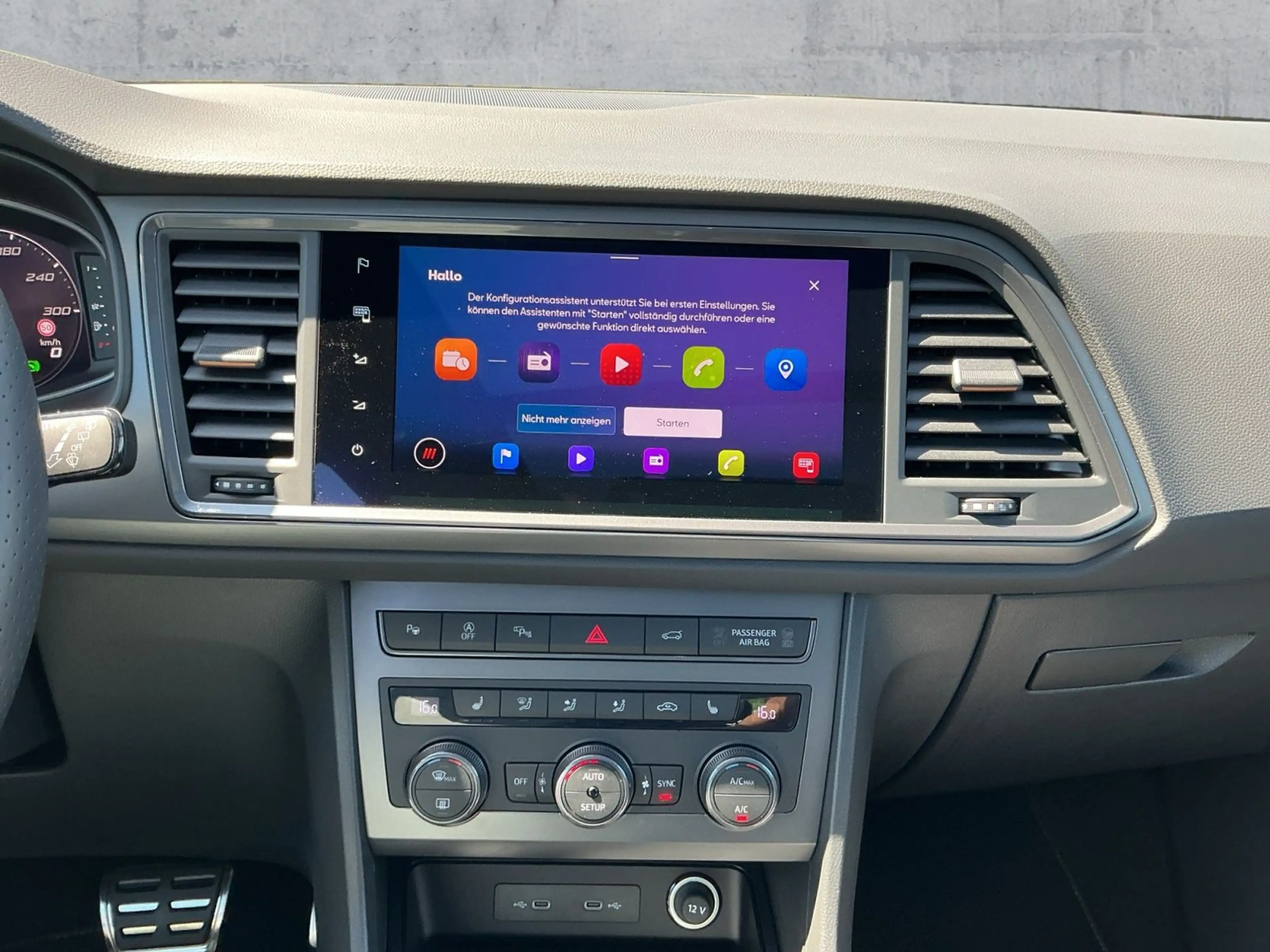 CUPRA Ateca 2.0 TSI VZ DSG 4D TRIBE EDITION LED+PANO — photo 11