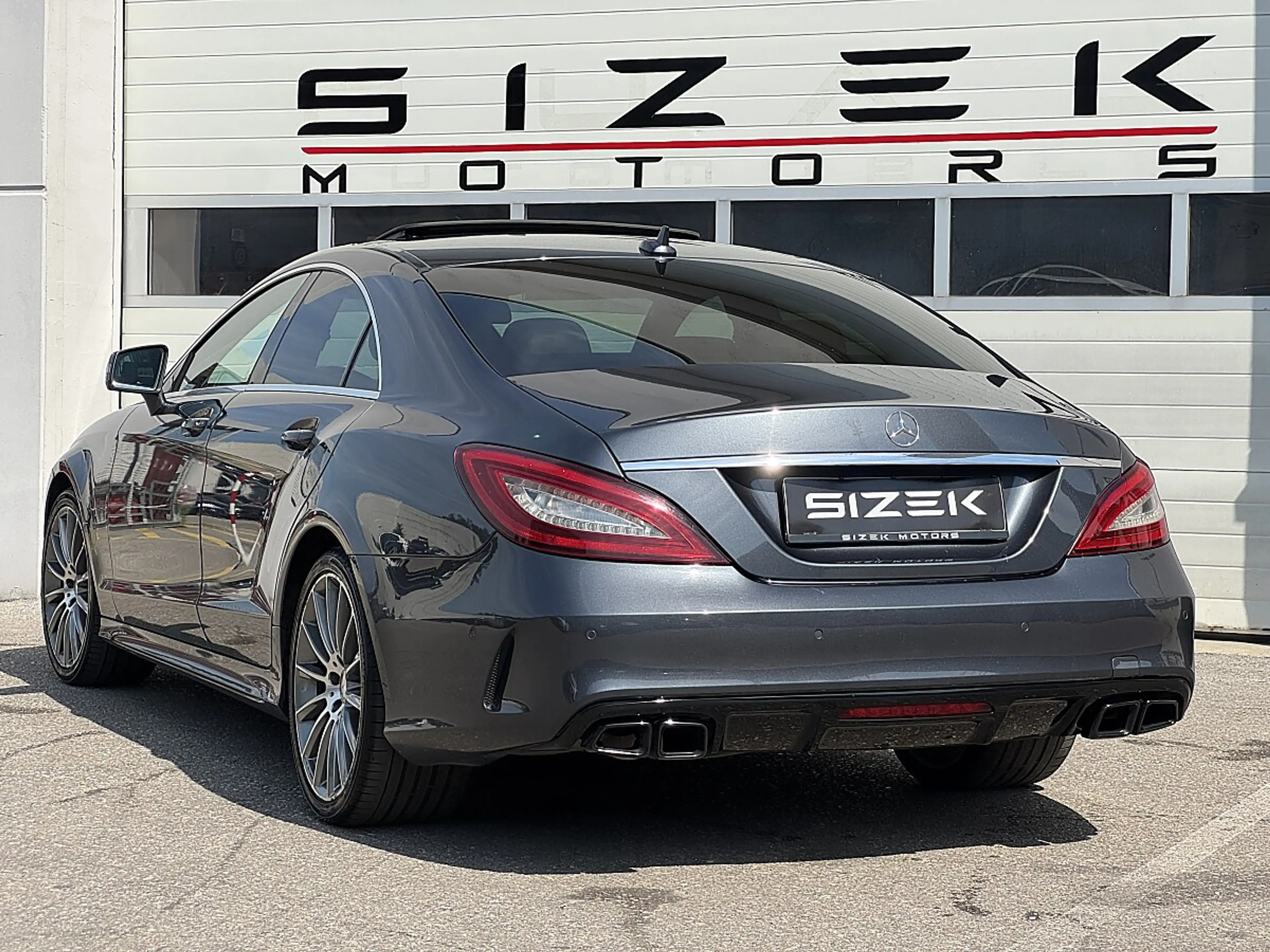 Mercedes-Benz CLS 250 d Aut./AMG 63 HECK/NAVI/LED/STZHZG/F1 — photo 3
