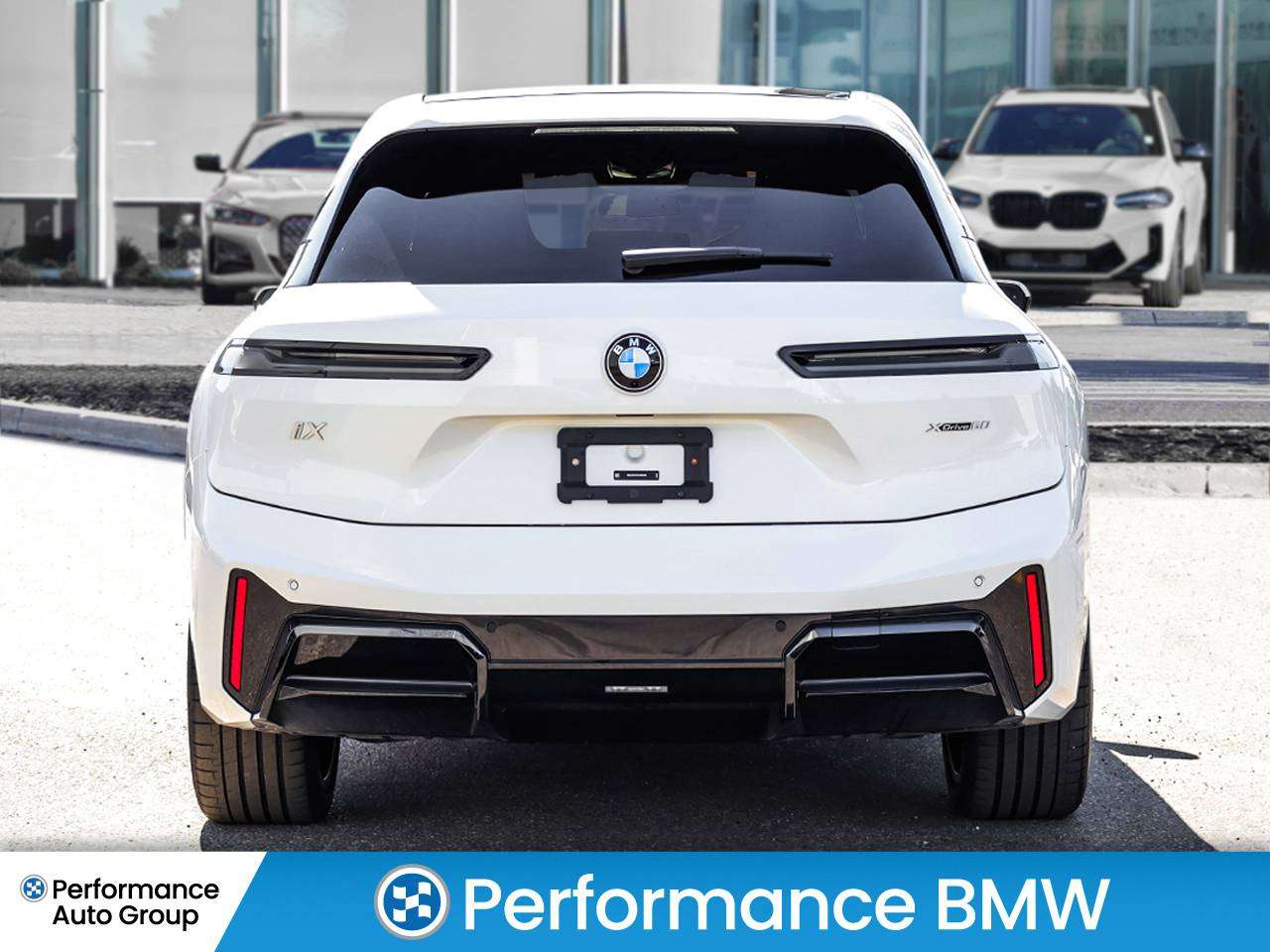2026 BMW iX DEMO-ELECTRIC IX60-Prem.Enhance-MSptPro-AdvDrvAsst — photo 5