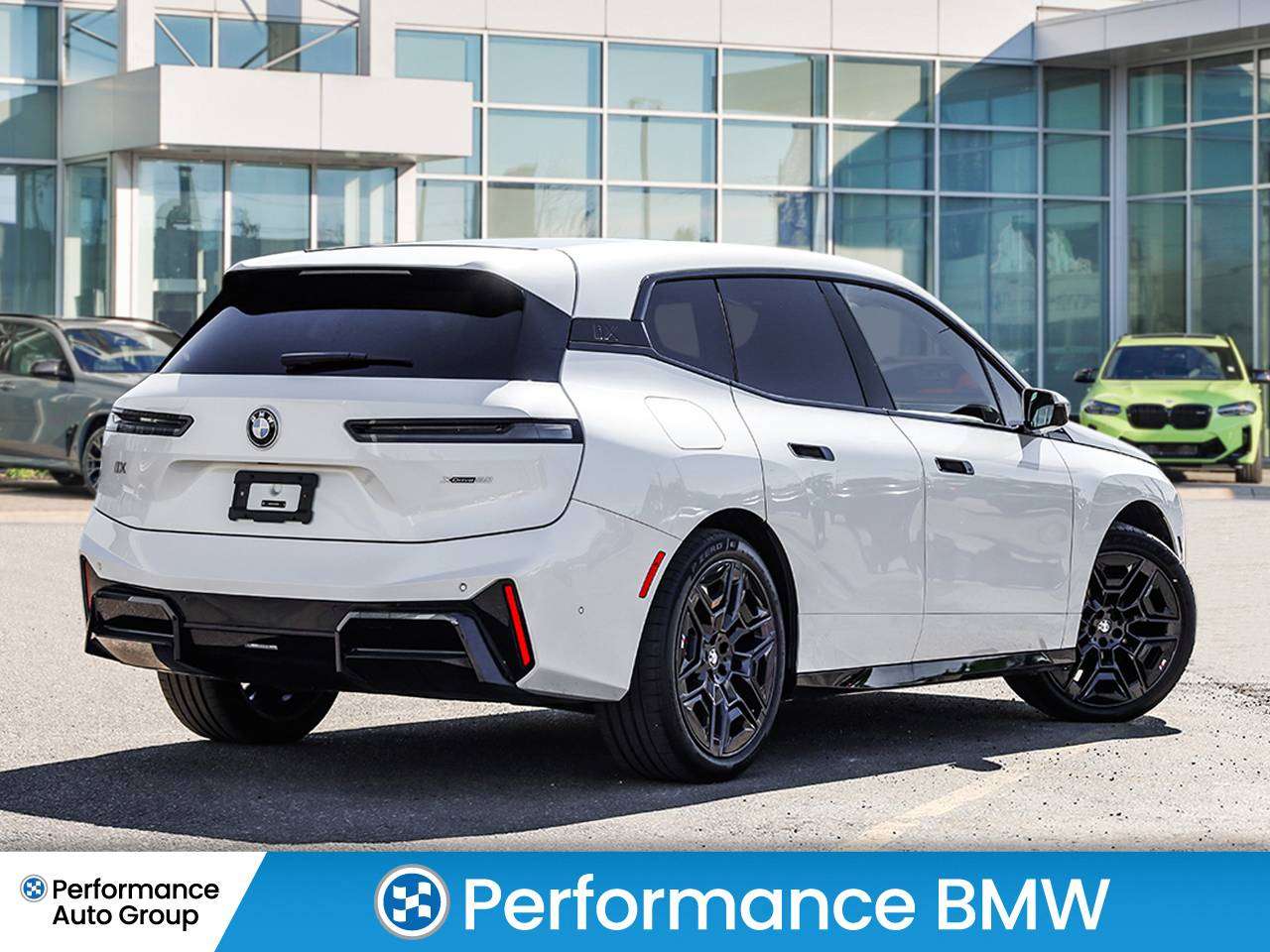 2026 BMW iX DEMO-ELECTRIC IX60-Prem.Enhance-MSptPro-AdvDrvAsst — photo 2