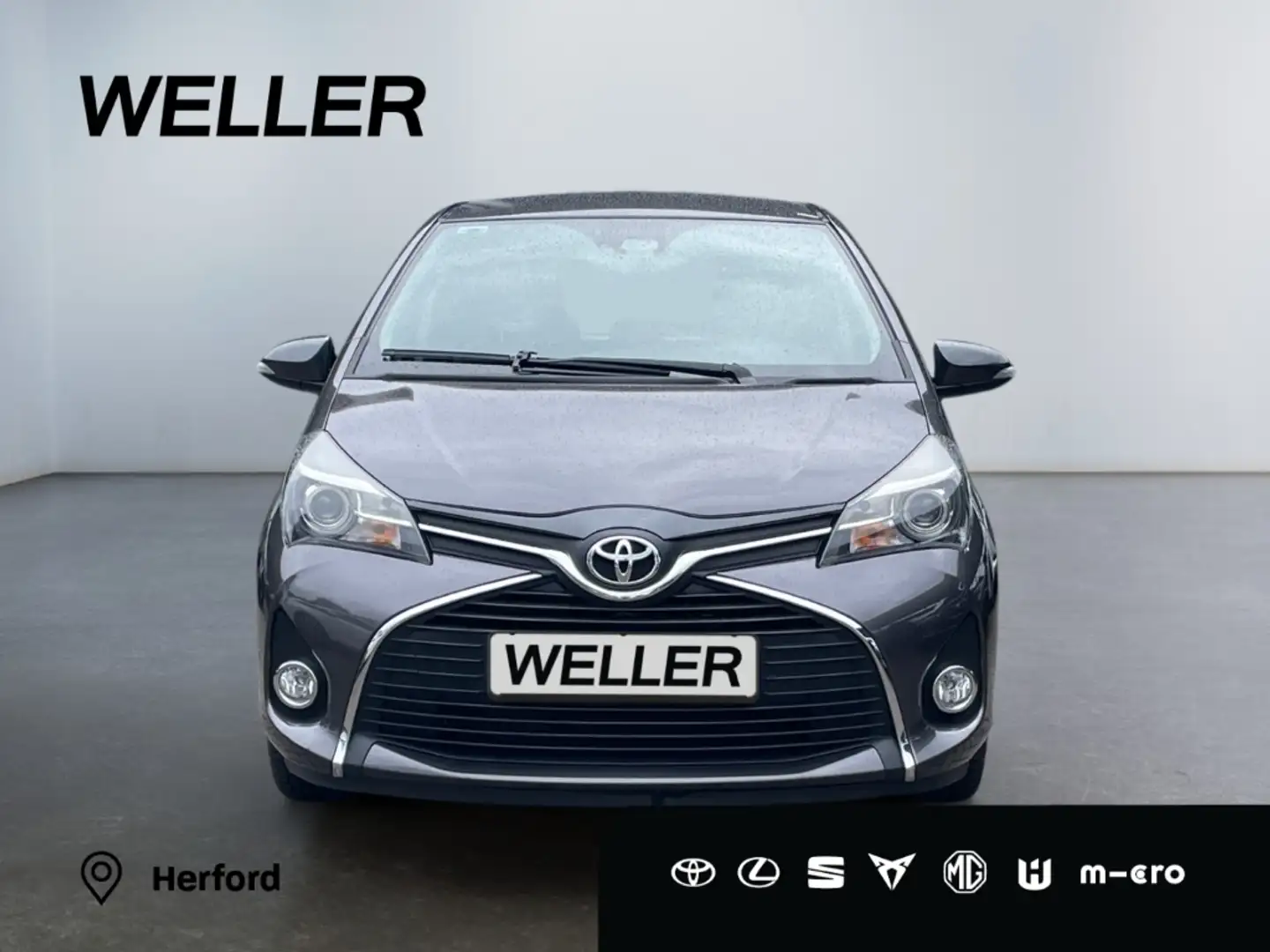 Toyota Yaris 1.33 Comfort *Kamera*Bluetooth*Bremsass* Grijs - 2