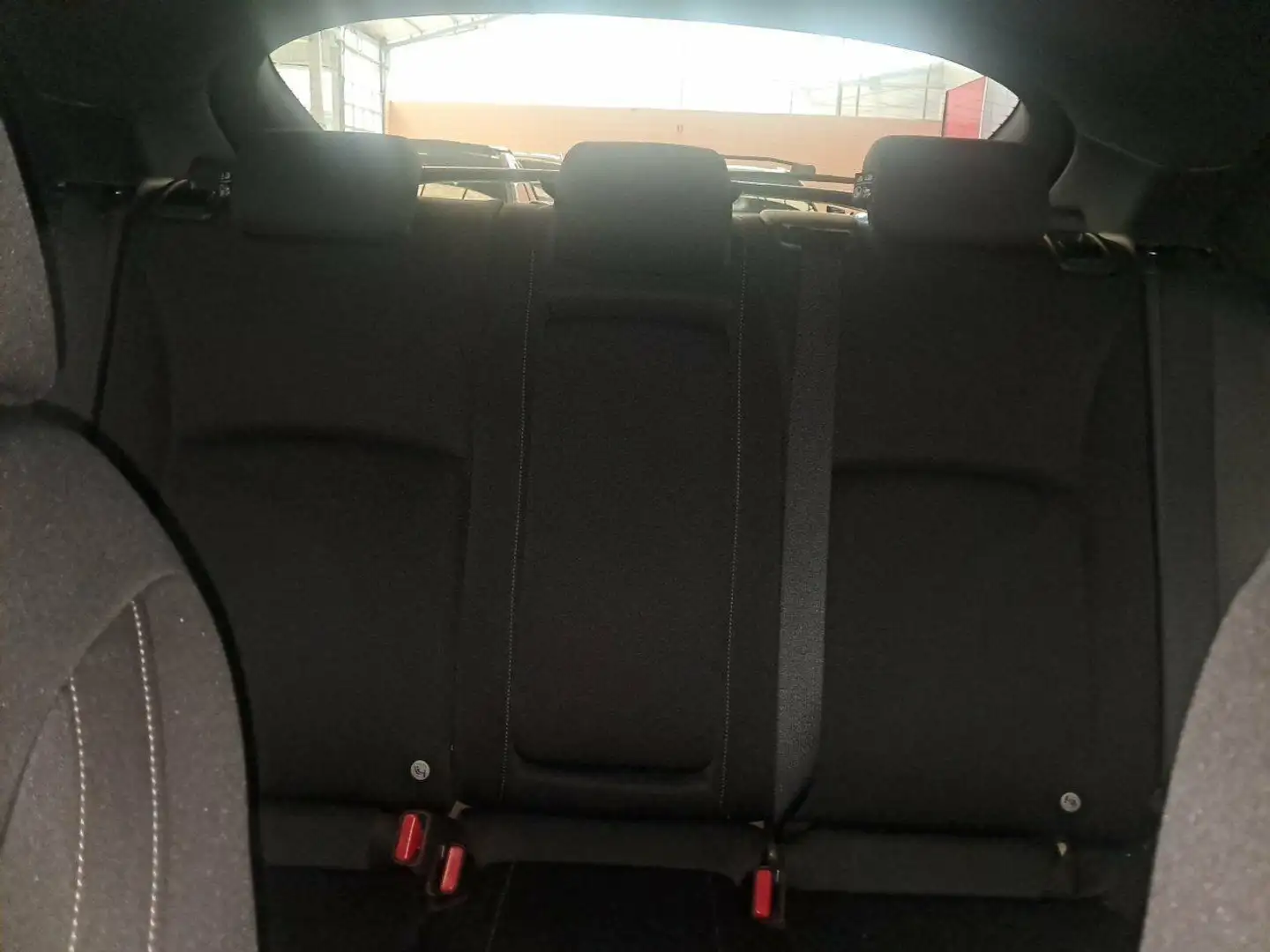 Honda Civic Sedán 1.6 i-DTEC Elegance Navi Negro - 2