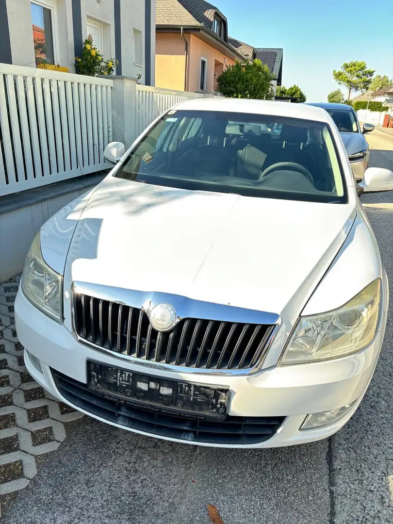 Skoda Octavia Octavia 1,4 TSI Ambition Ambition White - 2