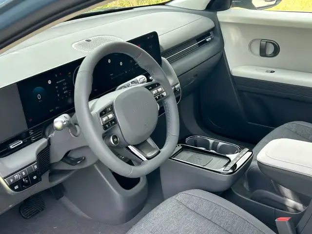Hyundai Ioniq 5 view 10