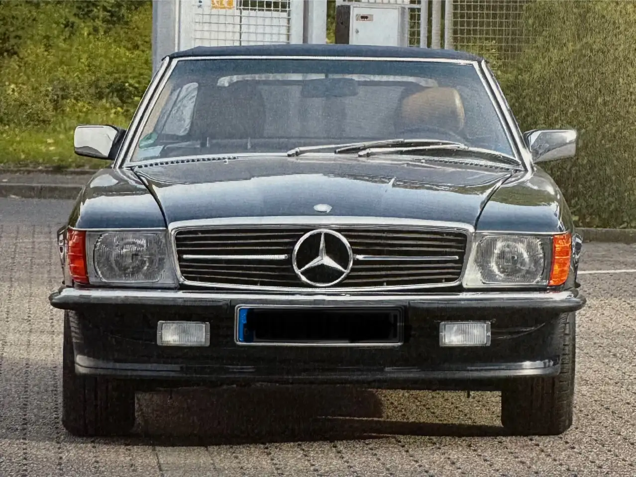 Mercedes-Benz SL 560