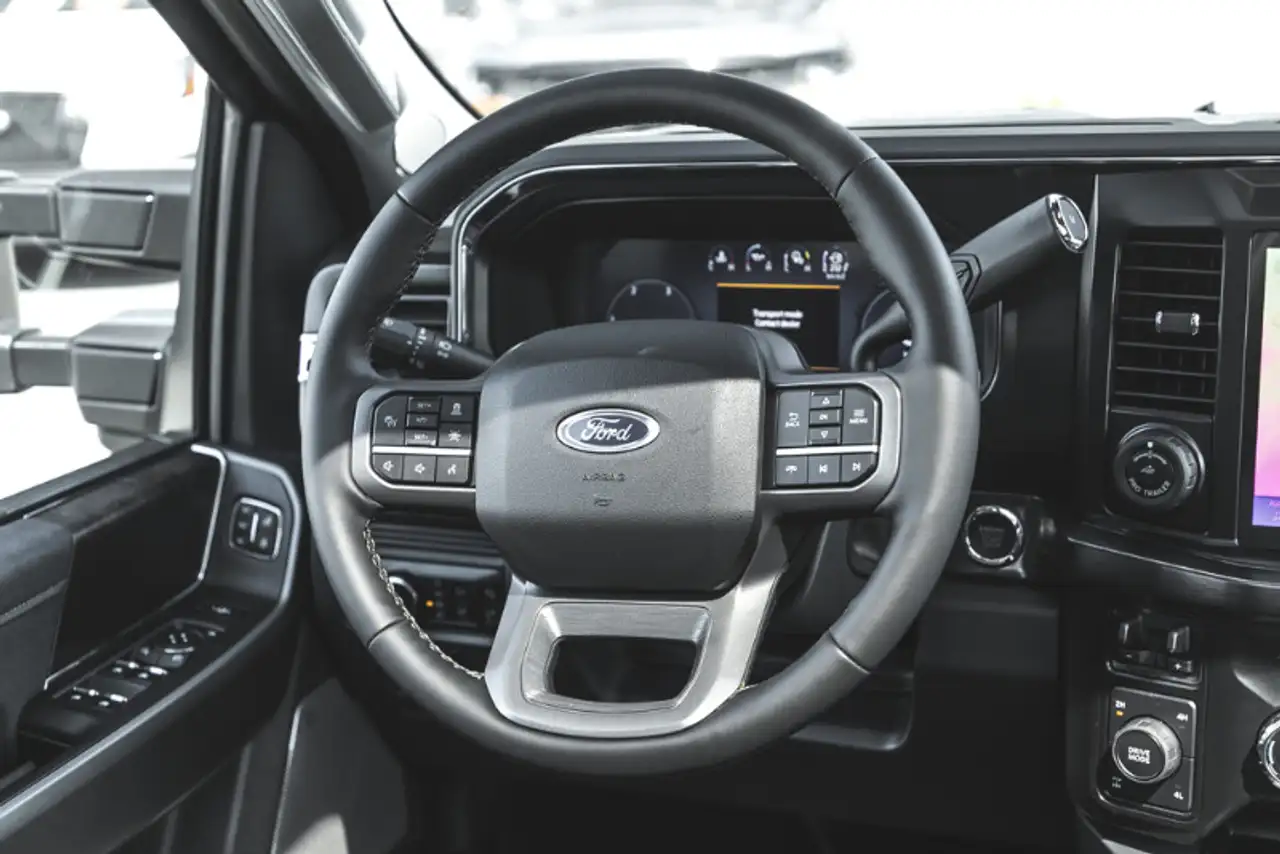 Ford F 350 снимка Ford F 350