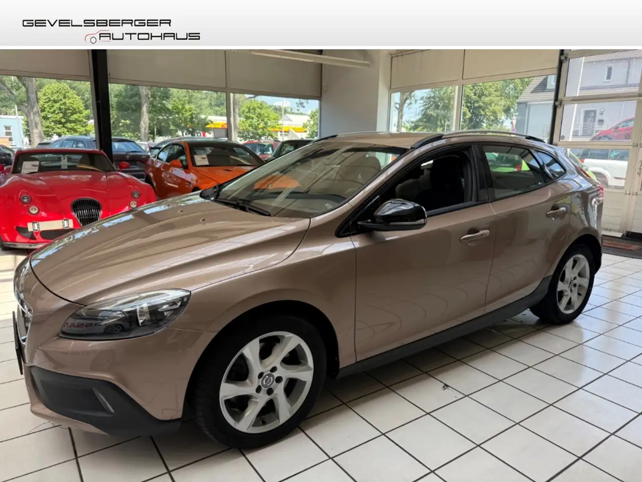Volvo V40