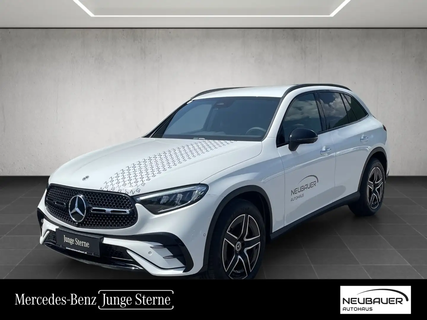 Mercedes-Benz GLC 200 d 4MATIC Österreich-Edition AMG Night Blanc - 1