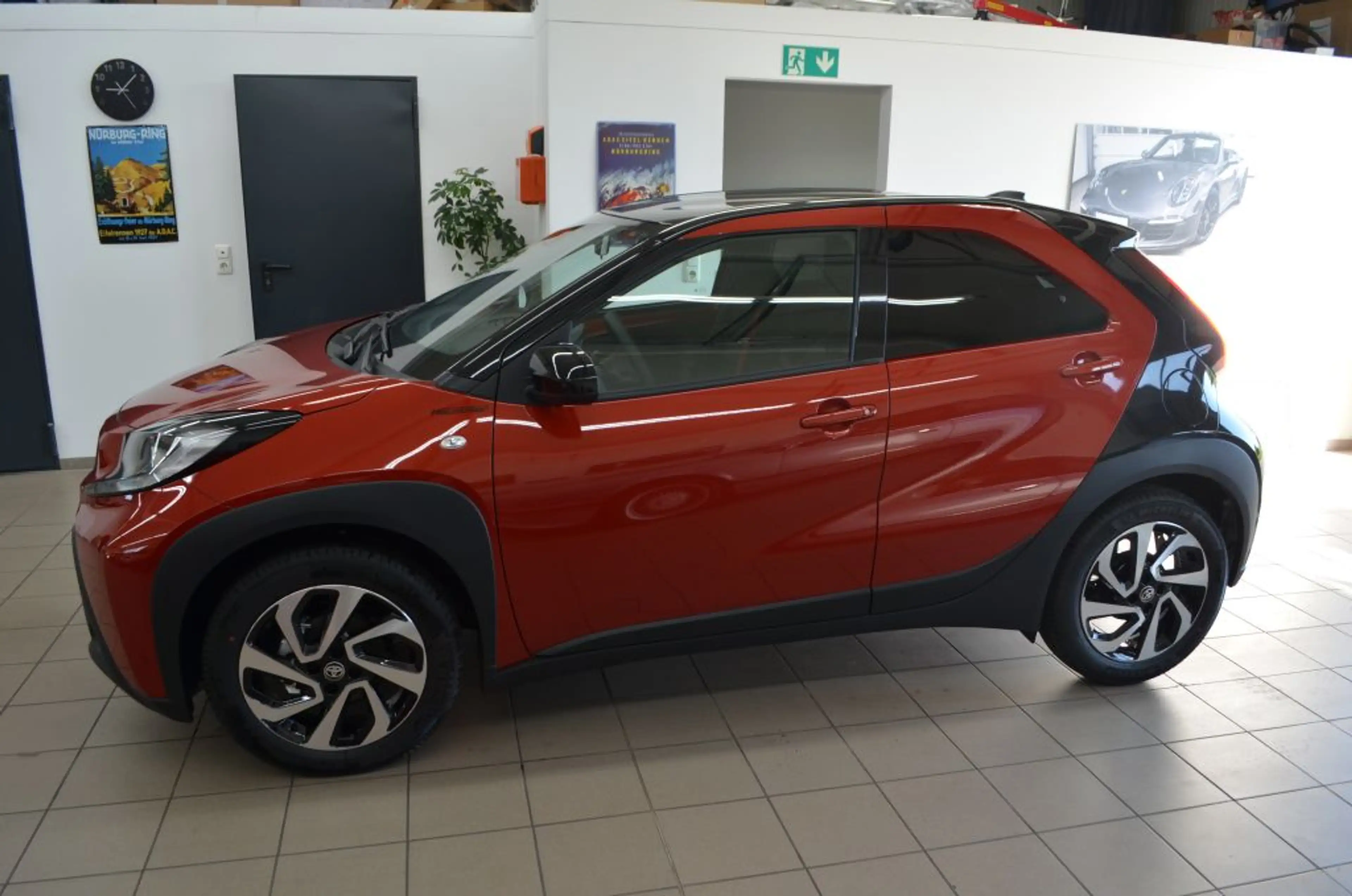 Toyota Aygo X Teamplayer Autom.*SHZ*RÜCKFAHRKAMERA*TEMPOMAT — photo 4