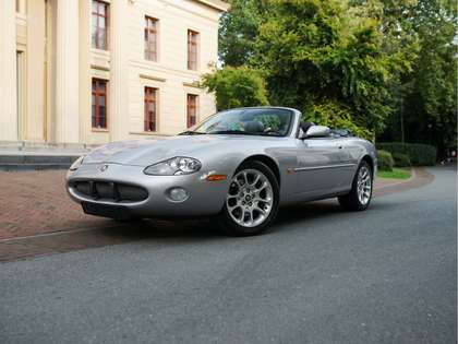 Jaguar XKR 4.0 V8 Convertible Supercharger l complete histori